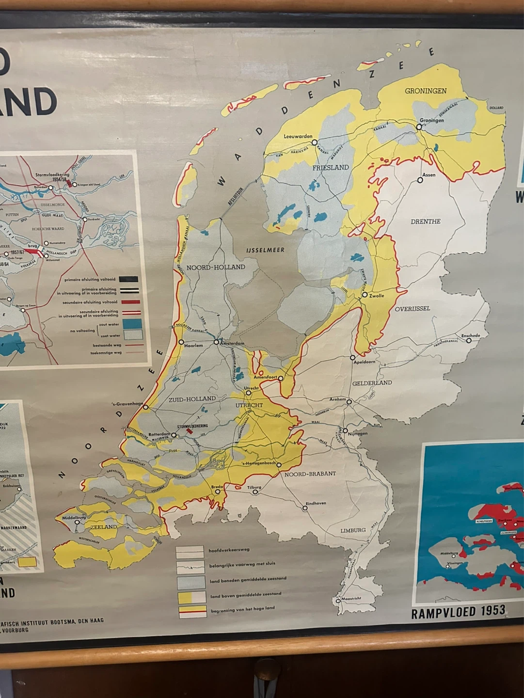 vintage 1953 Dutch school map titled "Bedreigd Waterland" - photo 3