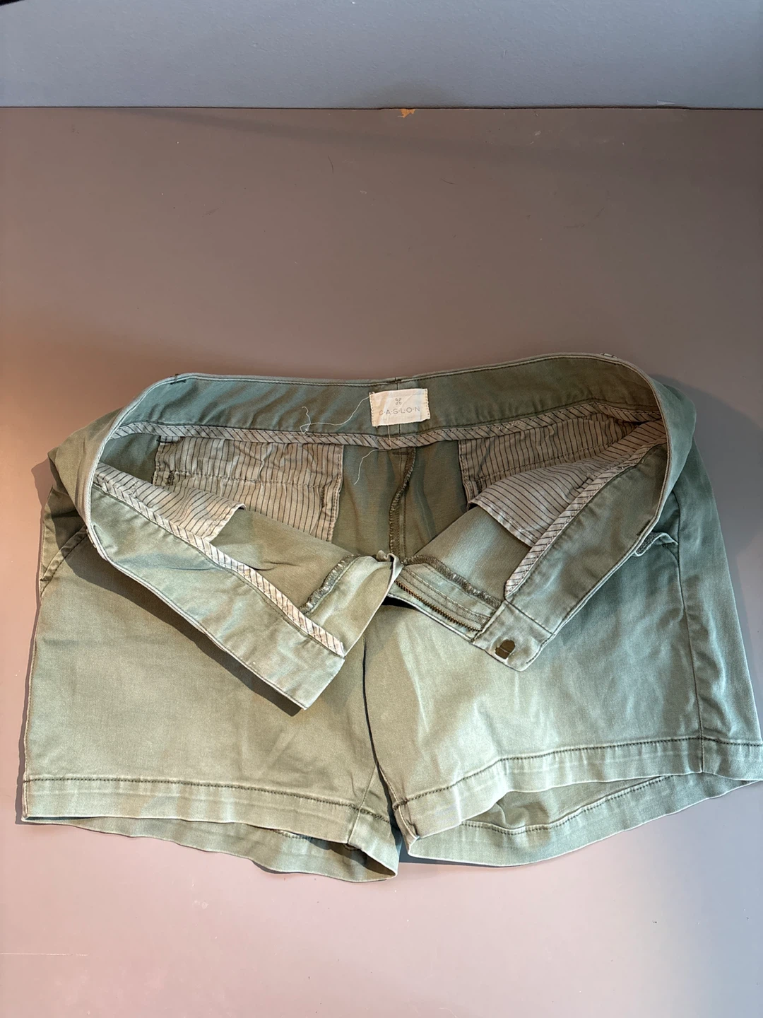 AGF CLASSIC Women's Olive Green Shorts Size 4
