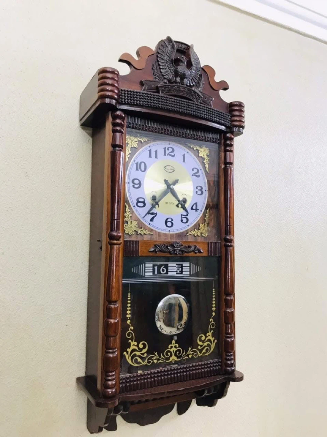 Three Star 31 Day Wall Clock - photo 3