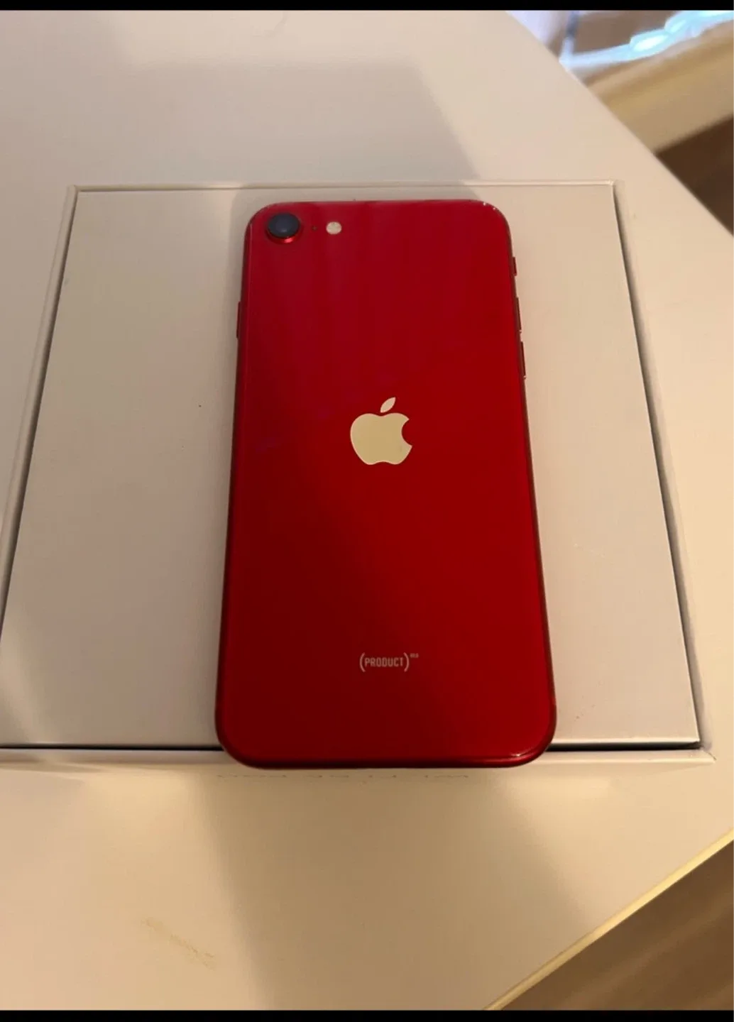 Apple iPhone SE (2nd generation) - Red - photo 2