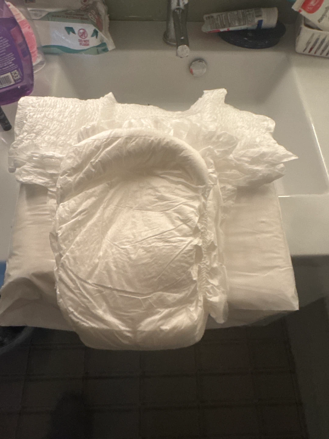 Adult Diapers - Size L - photo 2