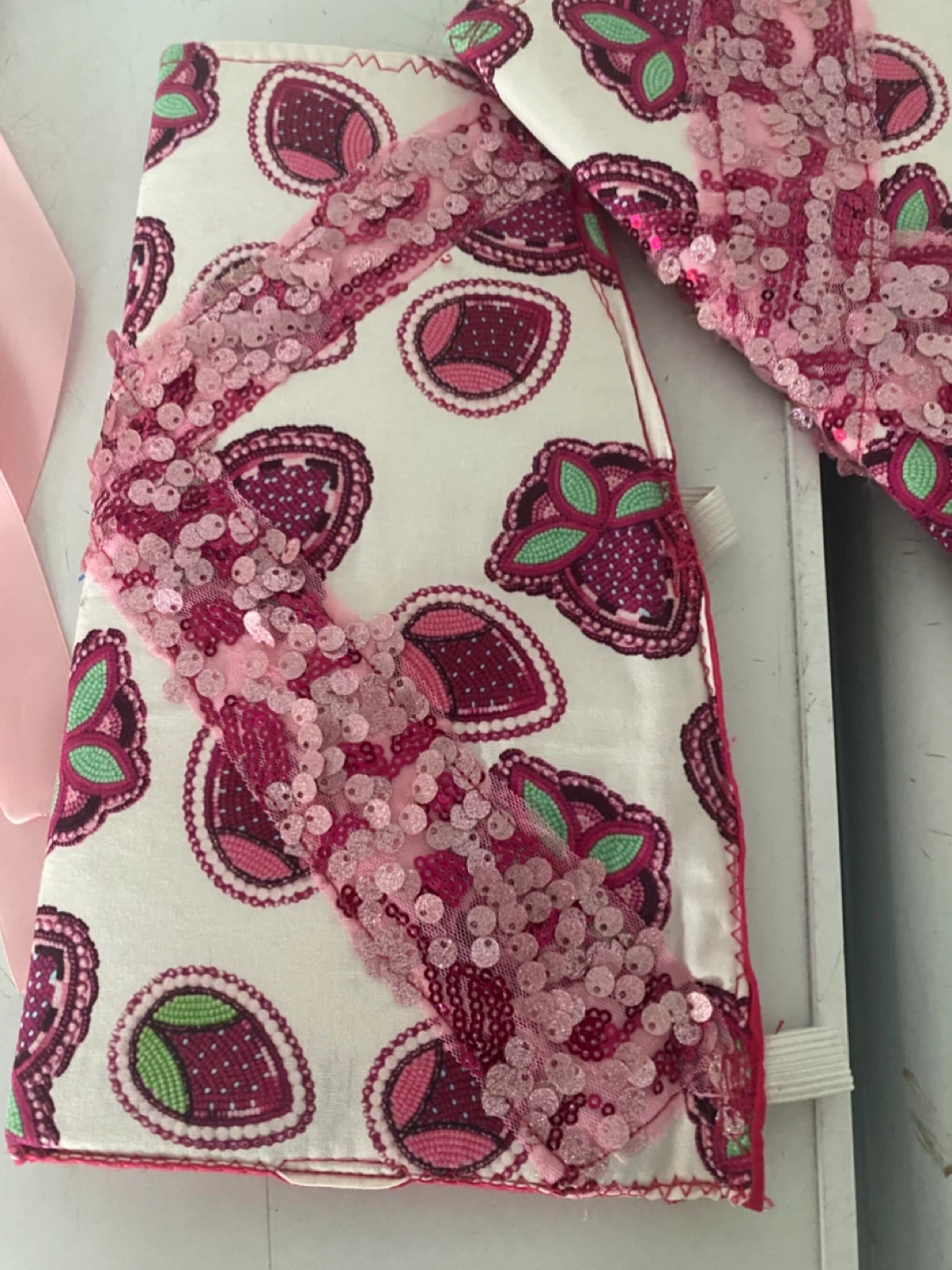 Pink Sequin Shawl - photo 3