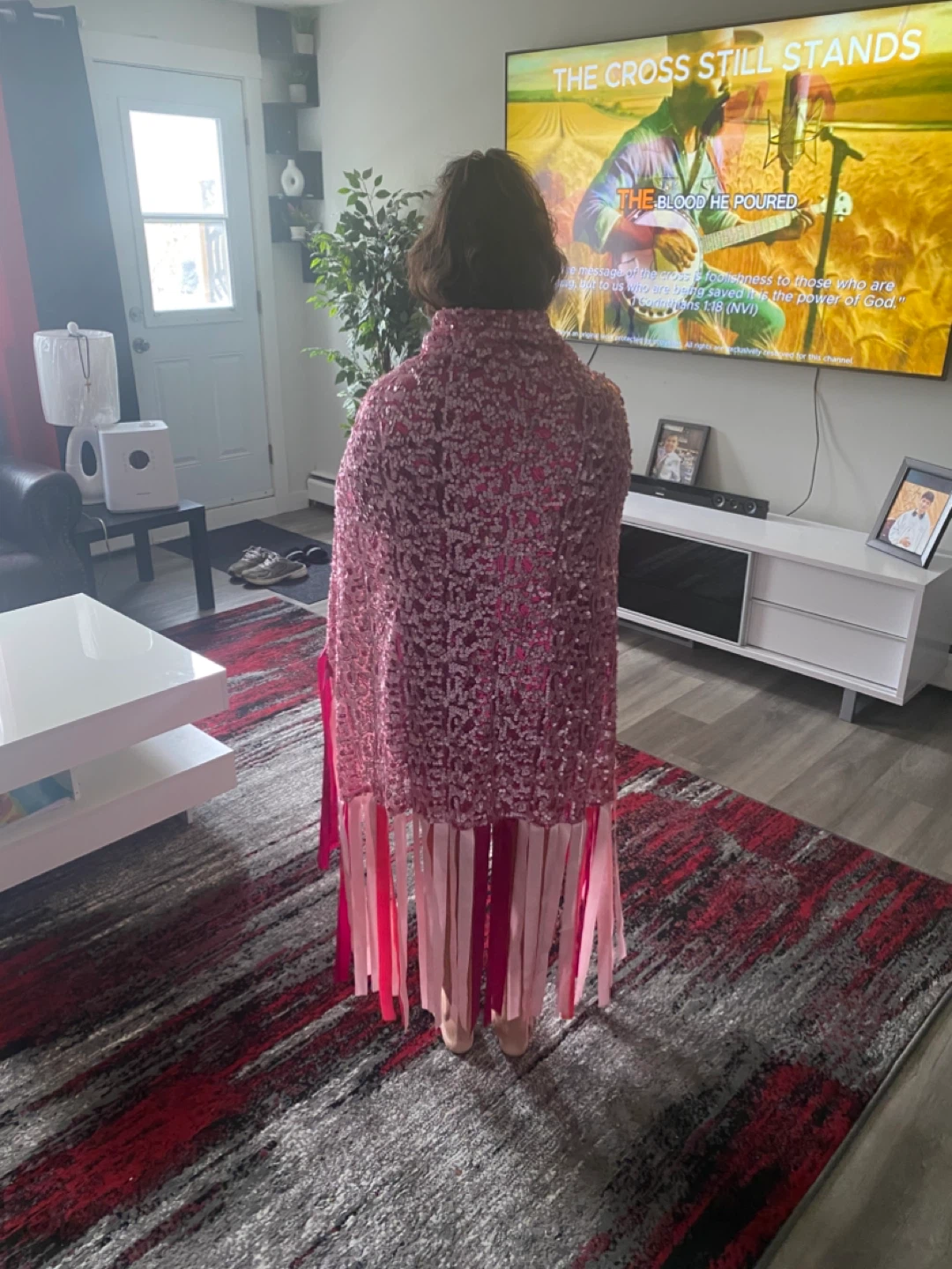 Pink Sequin Shawl - photo 2