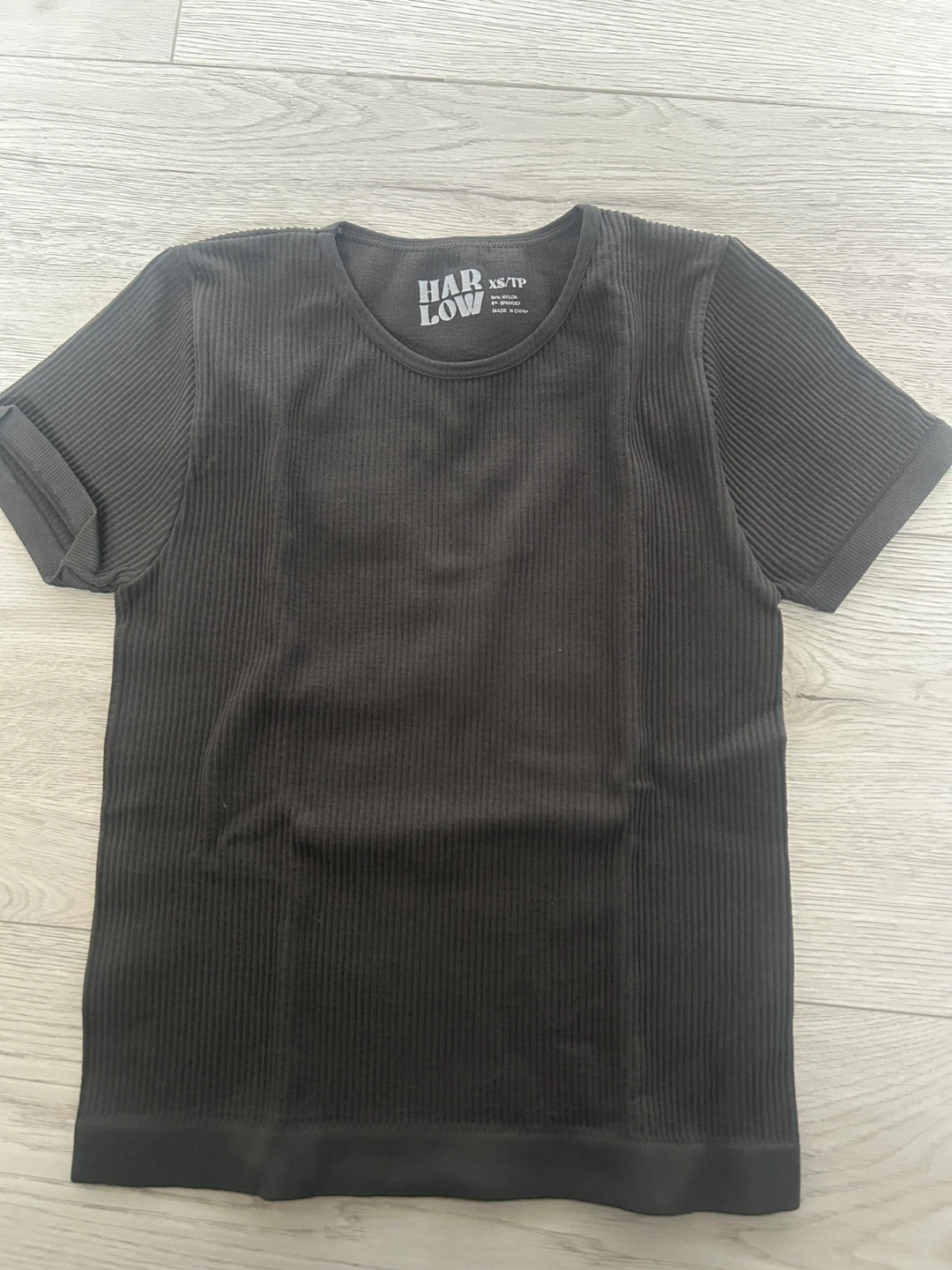 HAR LOW Ribbed T-Shirt - Dark Grey - XS/TP