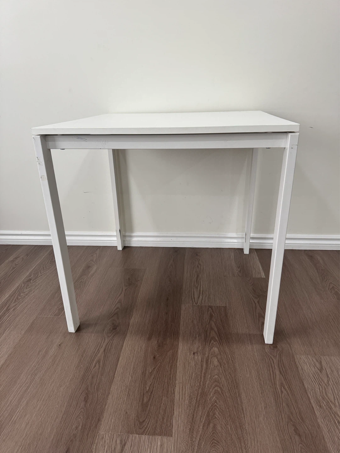 White Square Side Table - photo 4