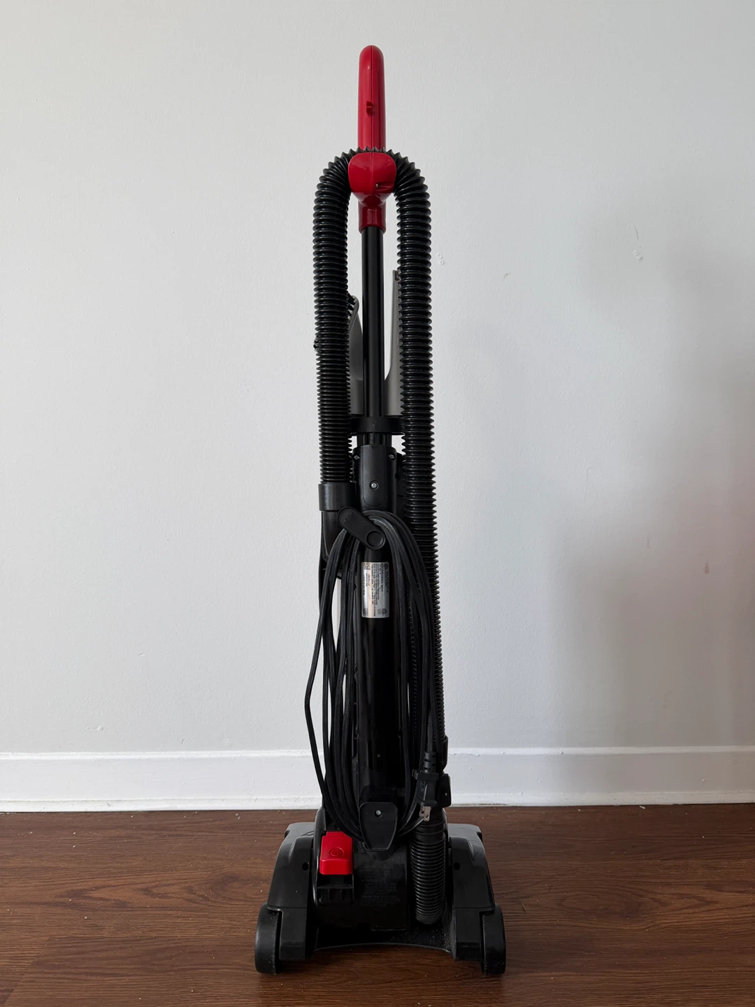 Dirt Devil Lite Upright Vacuum Cleaner - Red/Black - photo 3