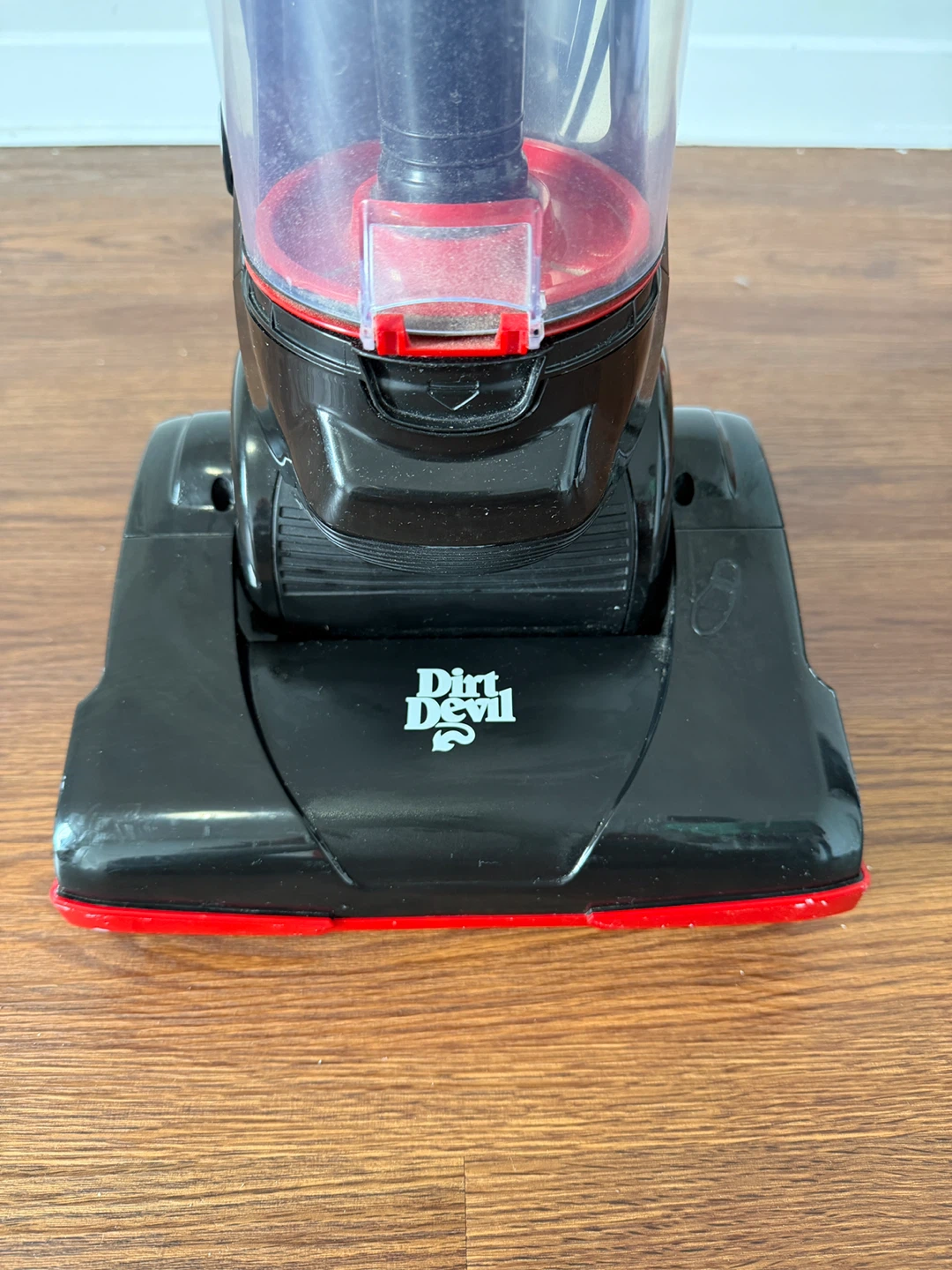 Dirt Devil Lite Upright Vacuum Cleaner - Red/Black - photo 4