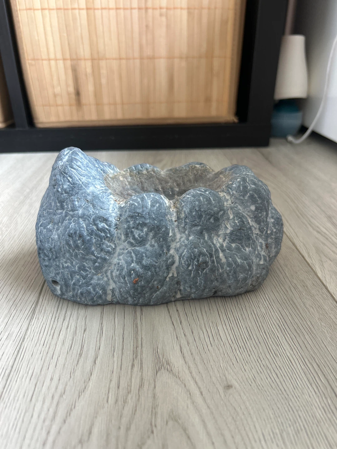 Rock hideout for small pets