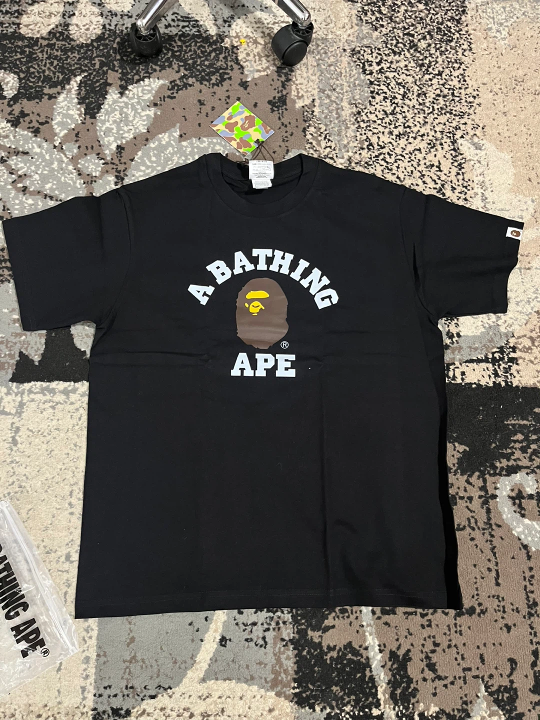 A Bathing Ape T-Shirt Black Size M - photo 4