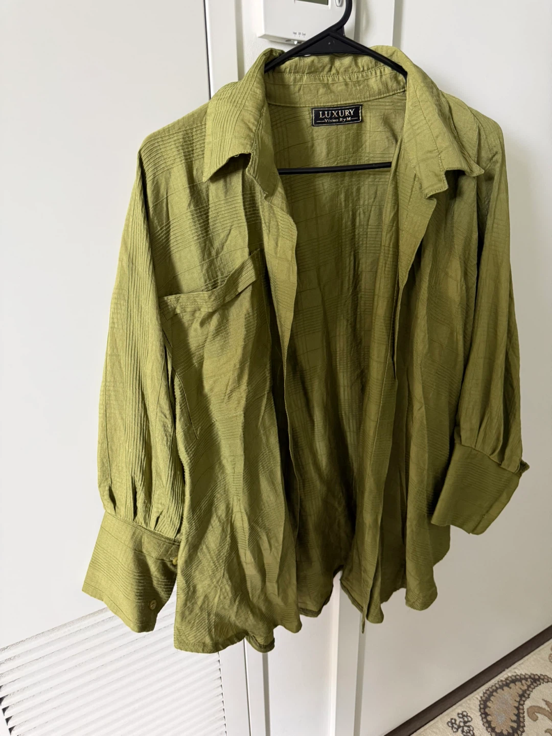 Olive Green Textured Button-Up Shirt size L