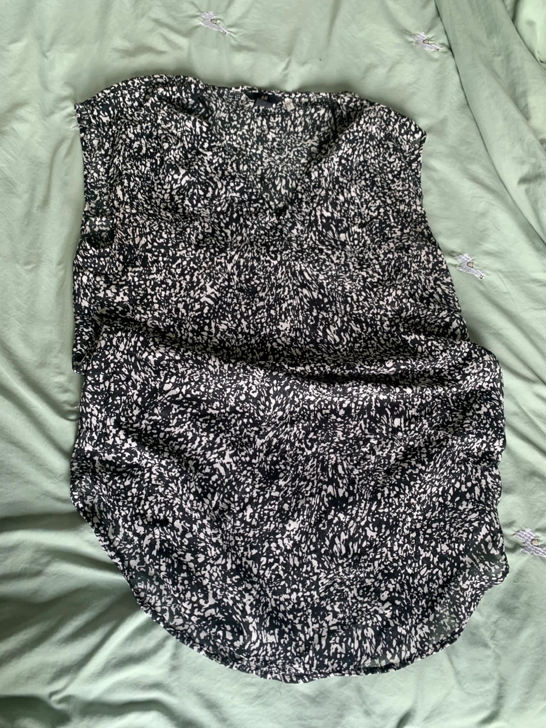 Black & White Patterned Blouse - Size 4