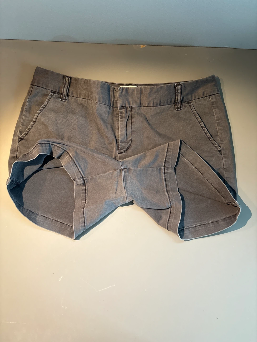 Canyon Grey Shorts Size 12 - photo 3