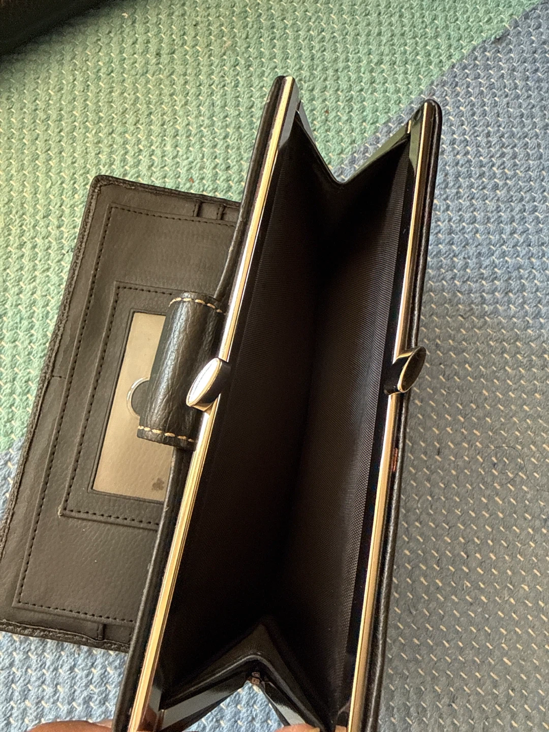 Black Genuine Leather Clutch Wallet with ID Window - photo 5