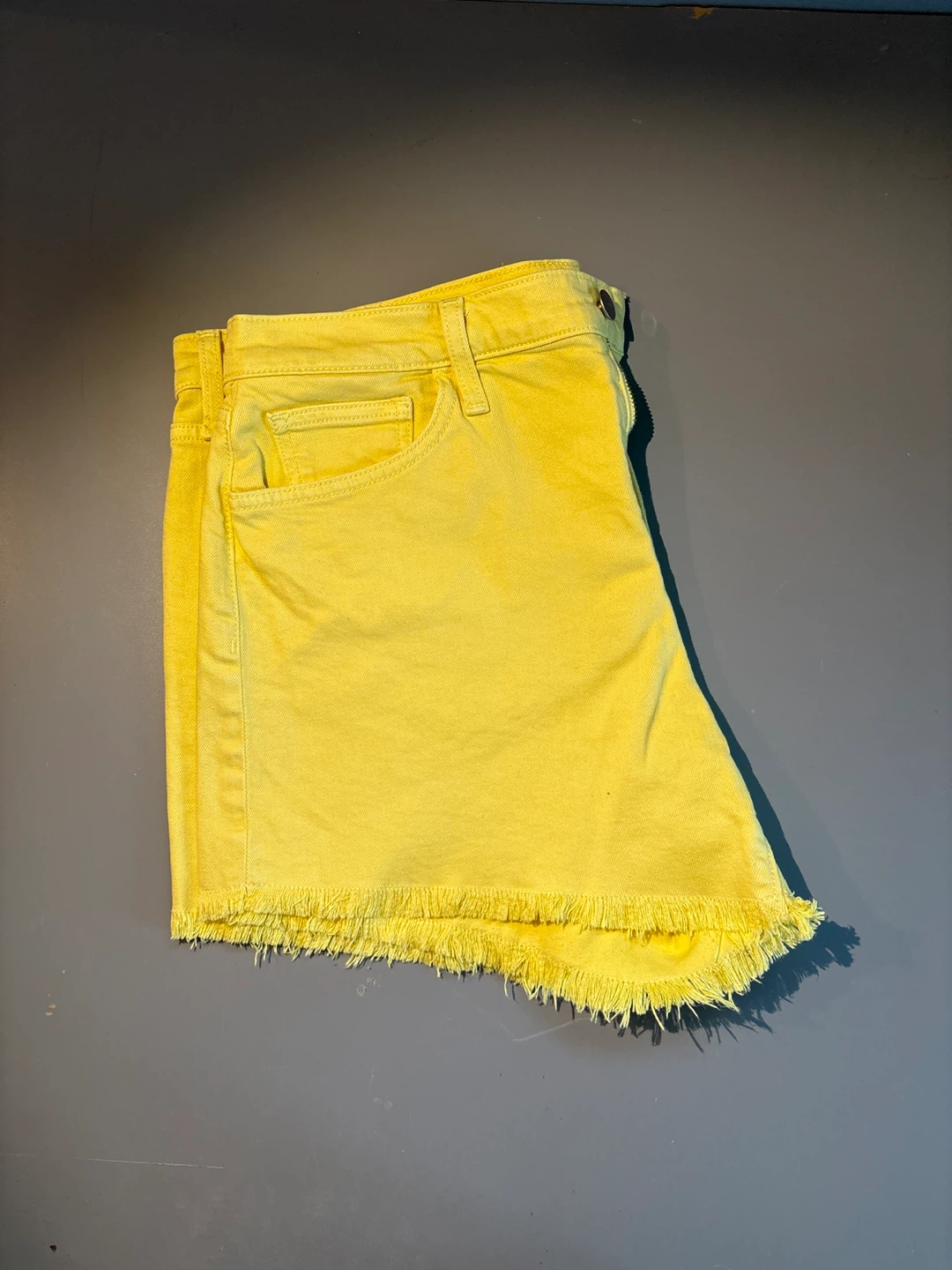Yellow Denim Frayed Hem Shorts Size 10 - photo 4