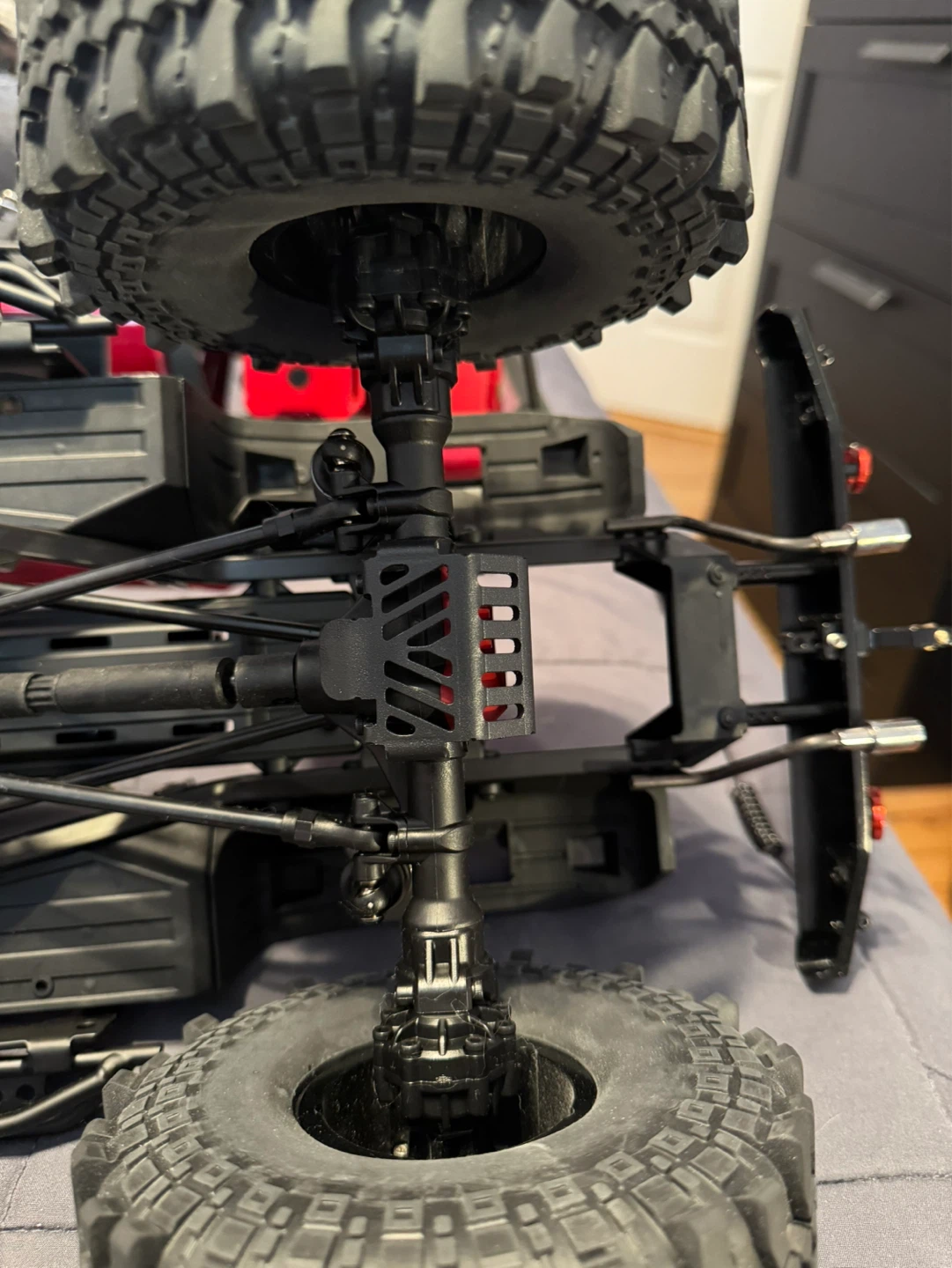 Brand New Traxxas TRX4 Sport High Trail Heavilly Upgraded RTR! - photo 4