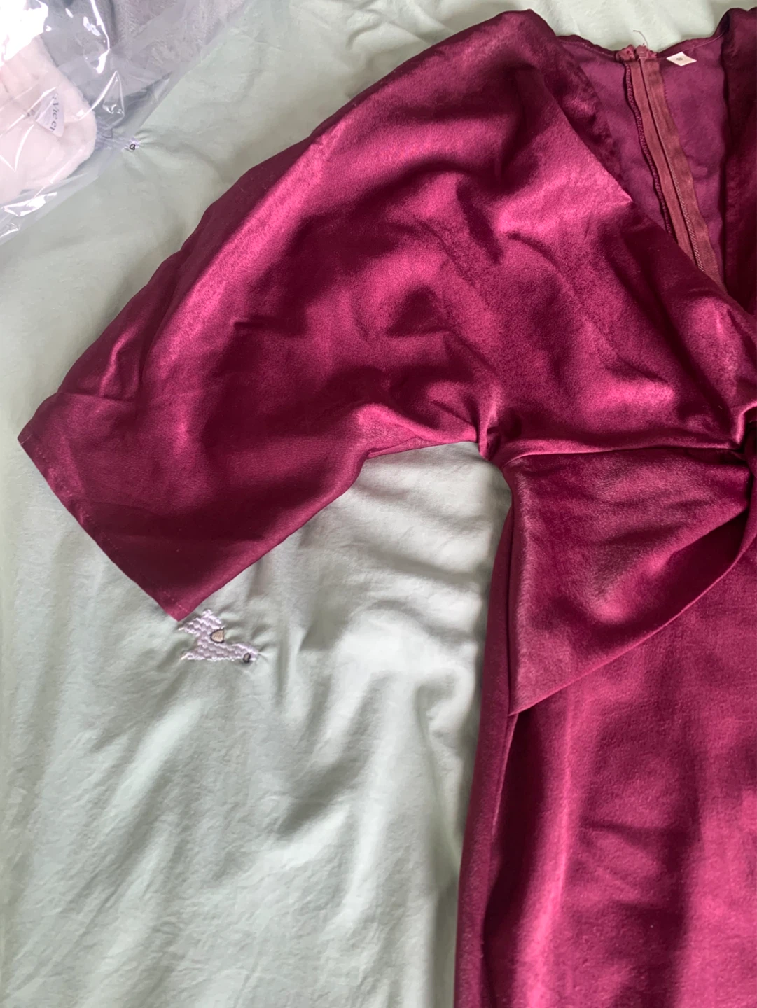 Maroon V-neck Twisted Waist Dress - photo 2