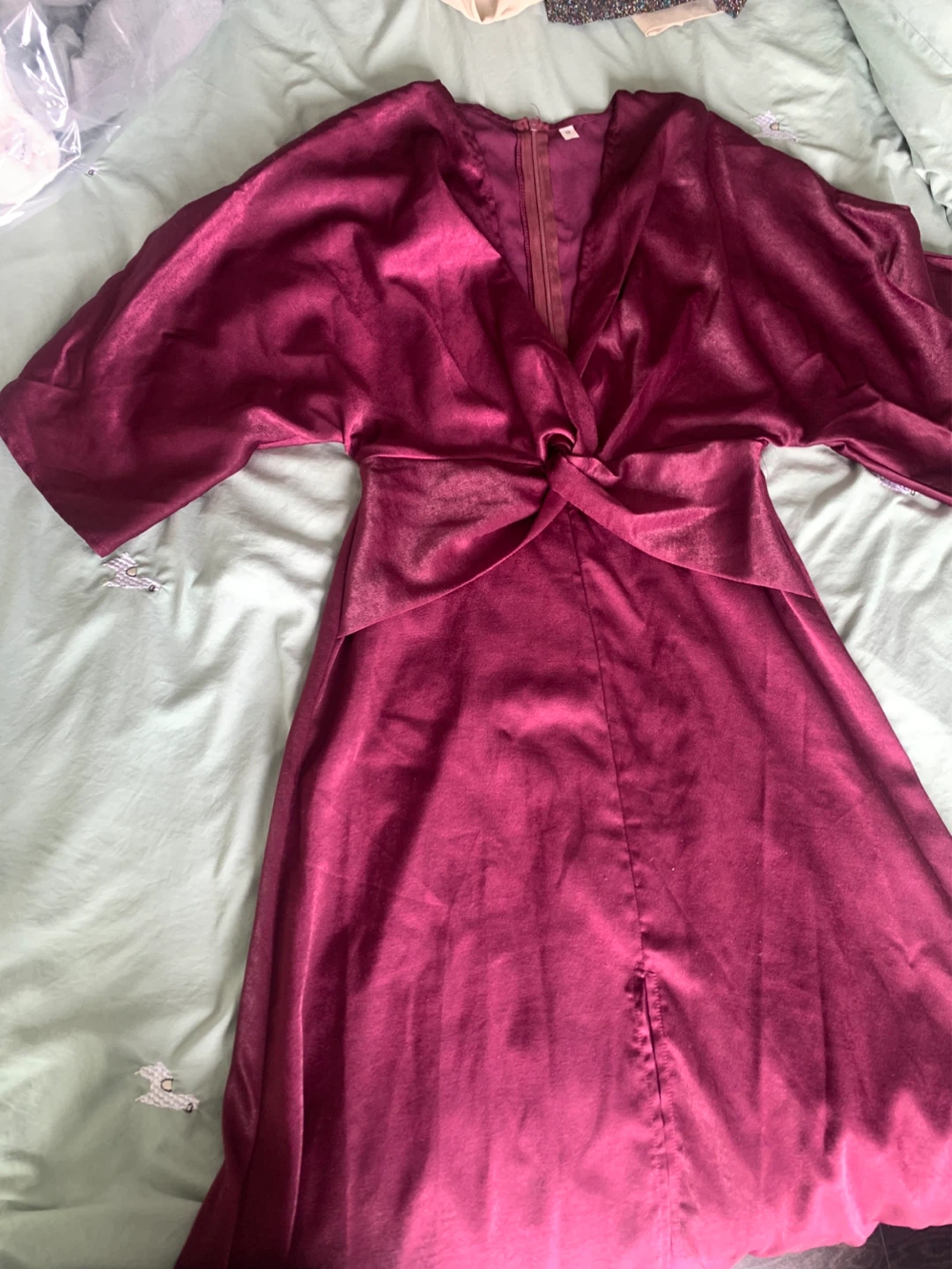 Maroon V-neck Twisted Waist Dress