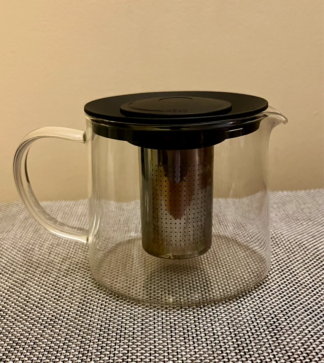 IKEA Riklig 32 Ounce Teapot