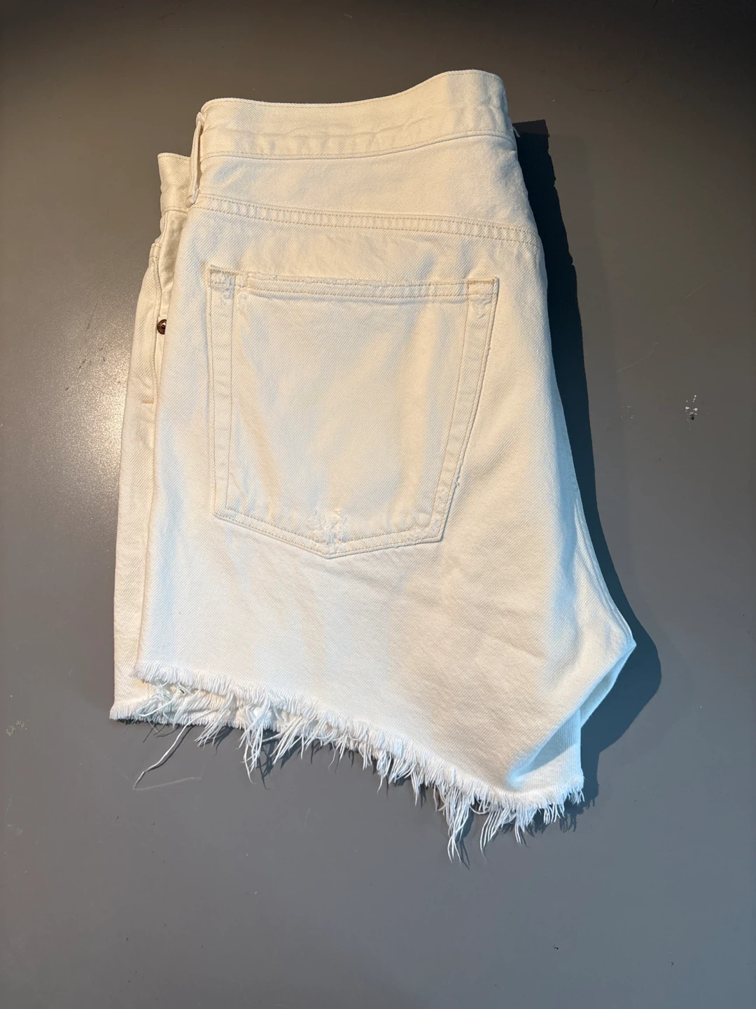 AGOLDE White Denim Cutoff shorts - photo 5