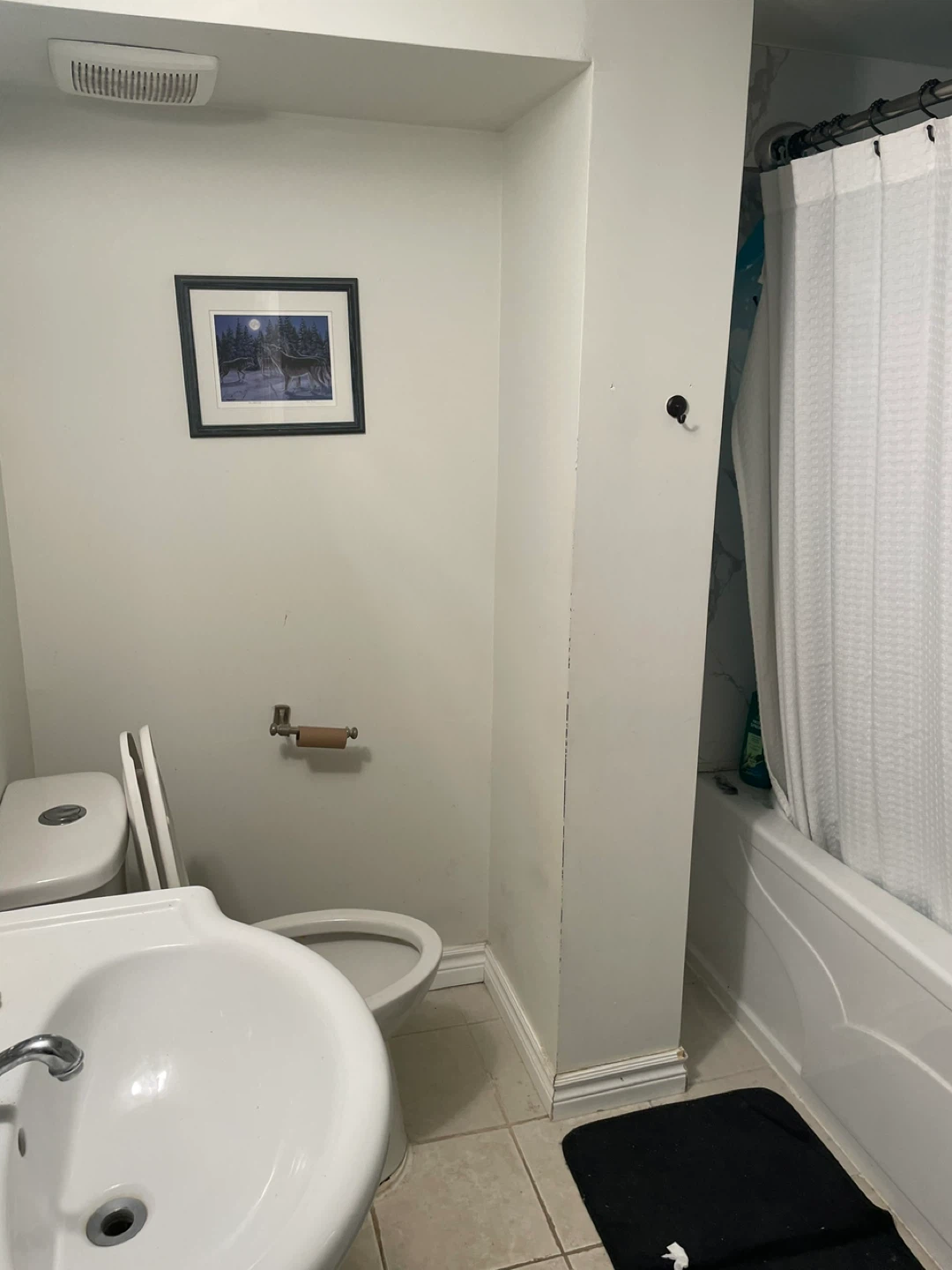 Basement room for rent - photo 2
