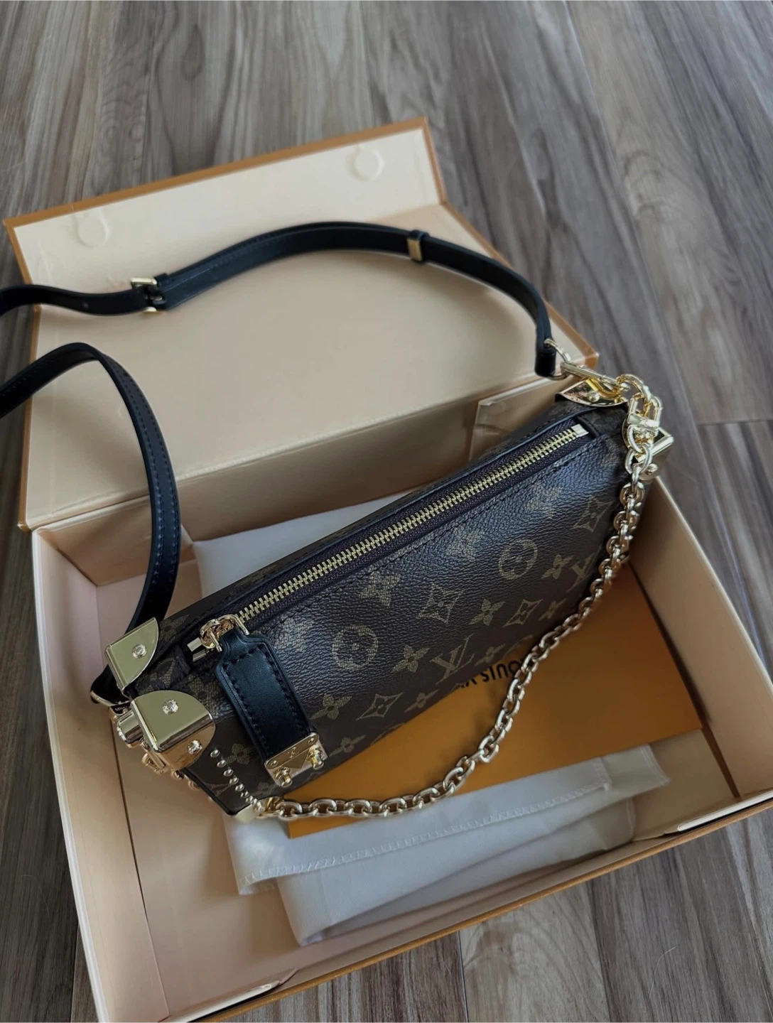 Louis Vuitton Bag - photo 2