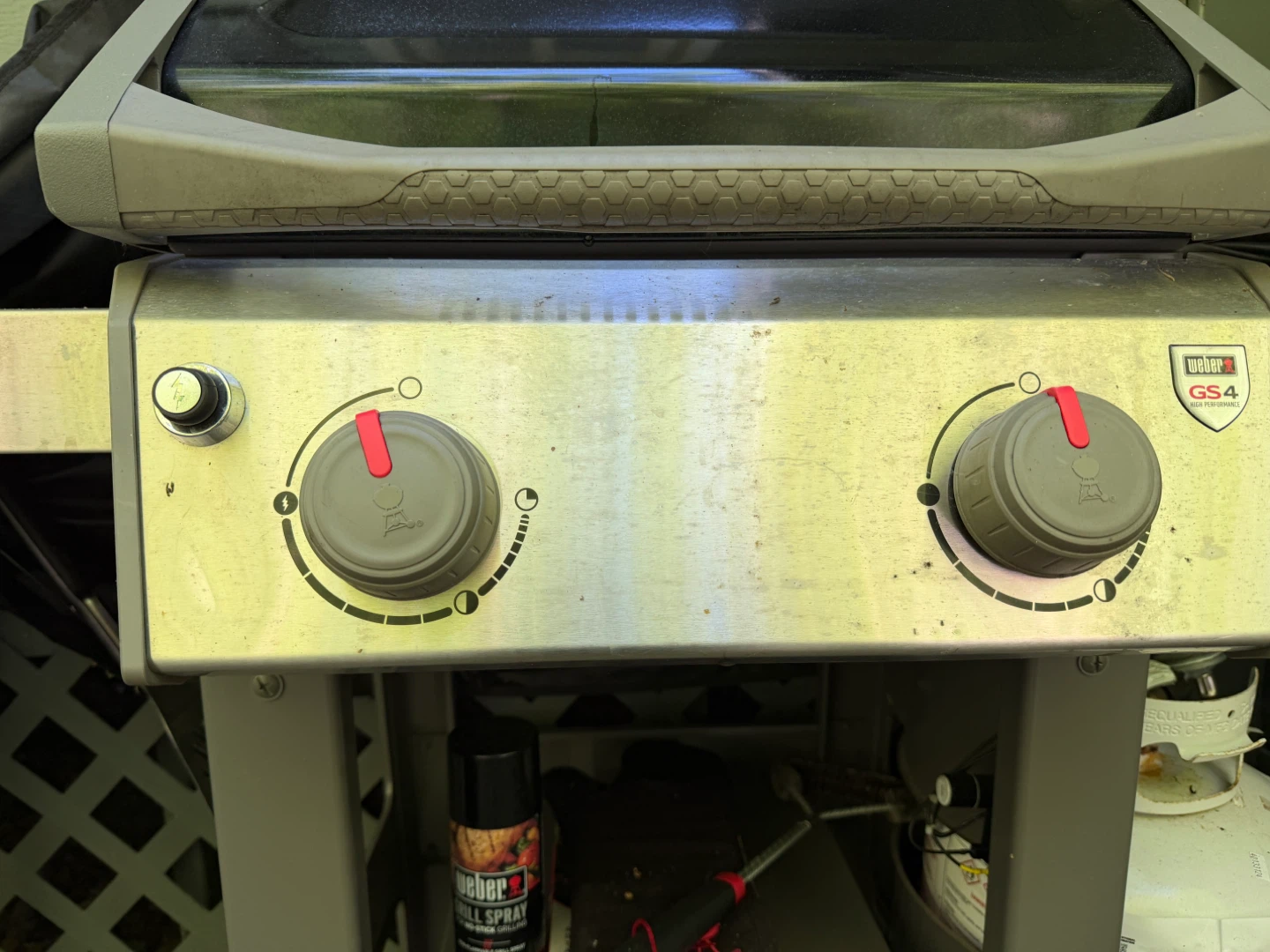Weber Spirit II GS4 Gas Grill - photo 2