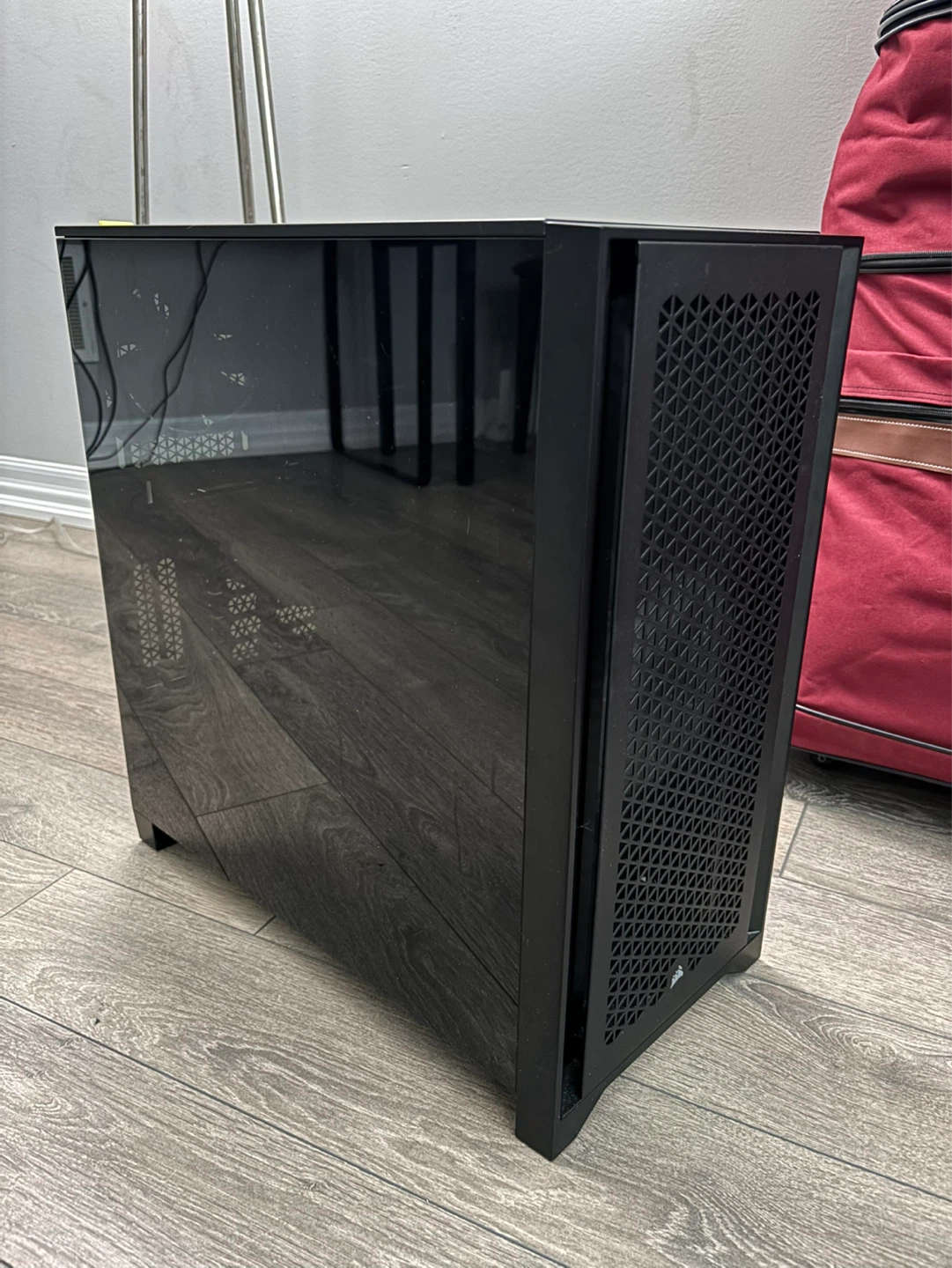 Gaming PC – RTX 4070 + i7-13700K | 32GB RAM | 1TB SSD - photo 2
