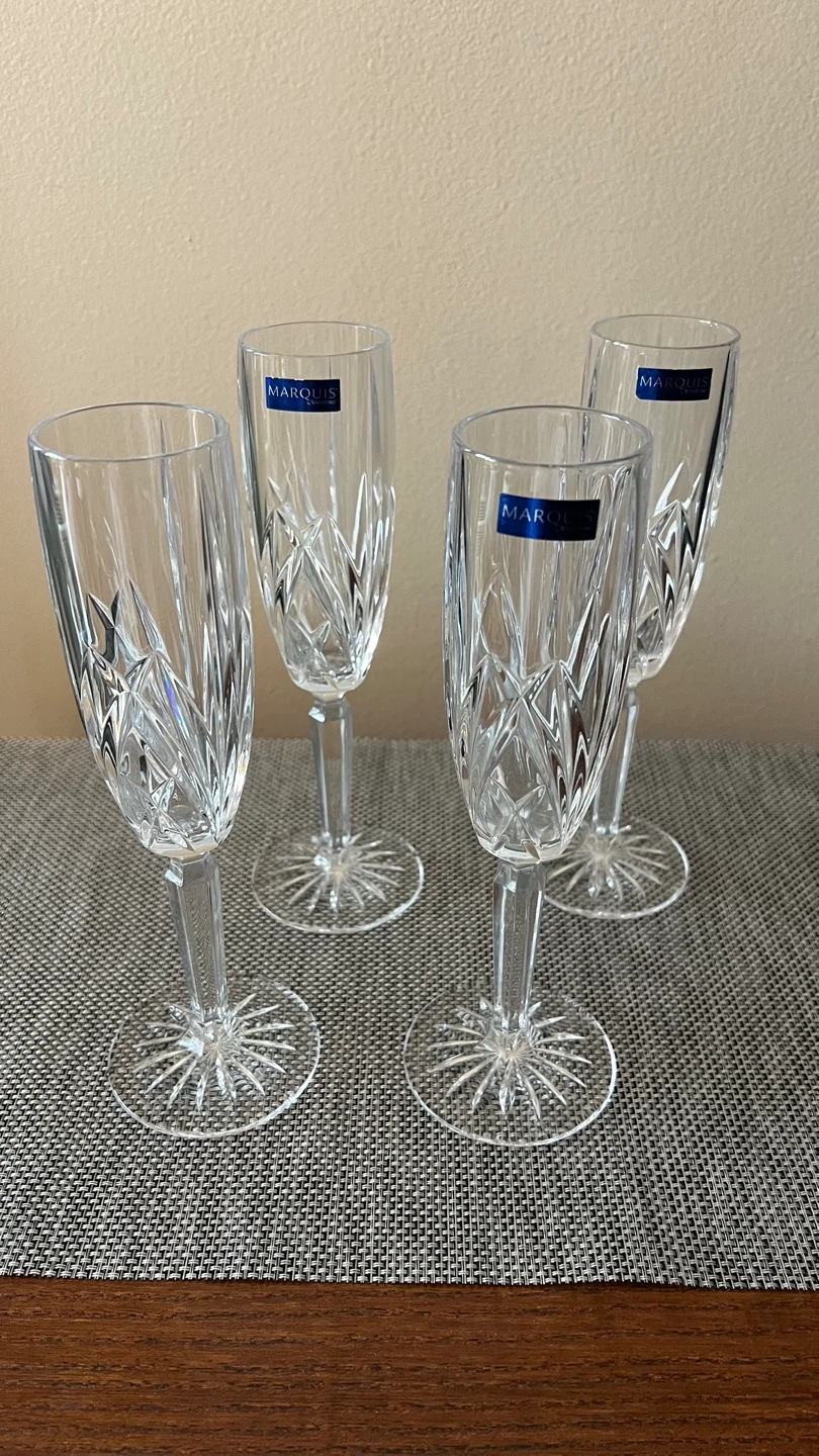 Set of 4 Marquis by Waterford Crystal Brookside Champagne Flutes - photo 4