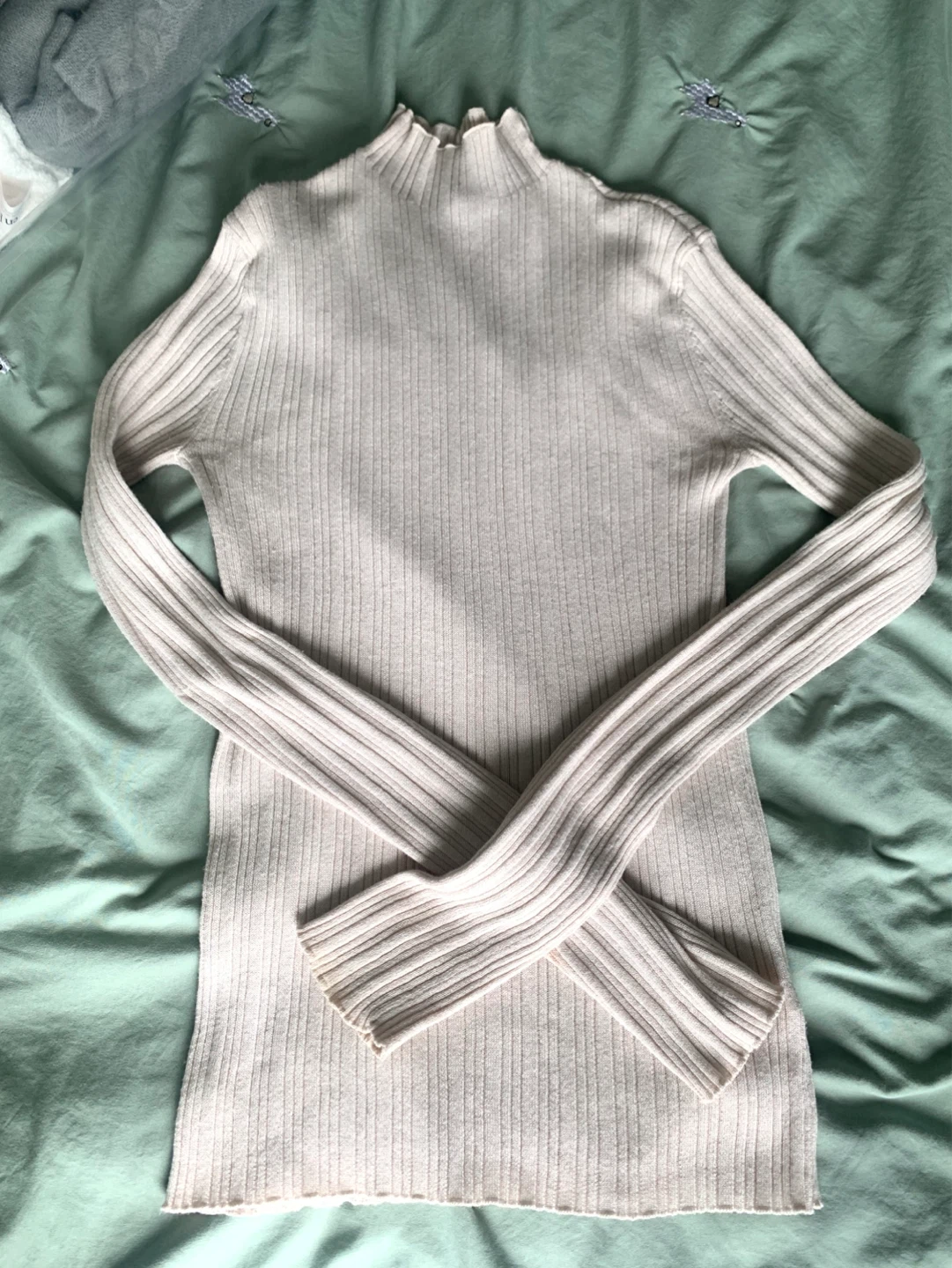 H&M Ribbed Mock Neck Sweater - XS