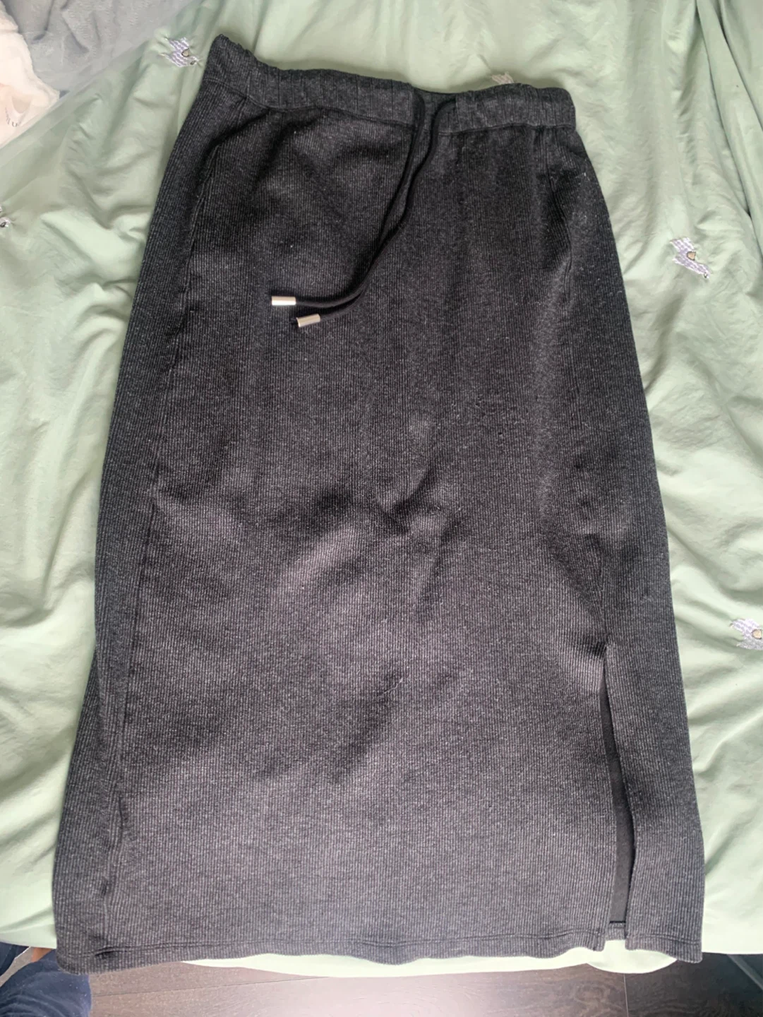 Ribbed Knit Midi Skirt with Drawstring