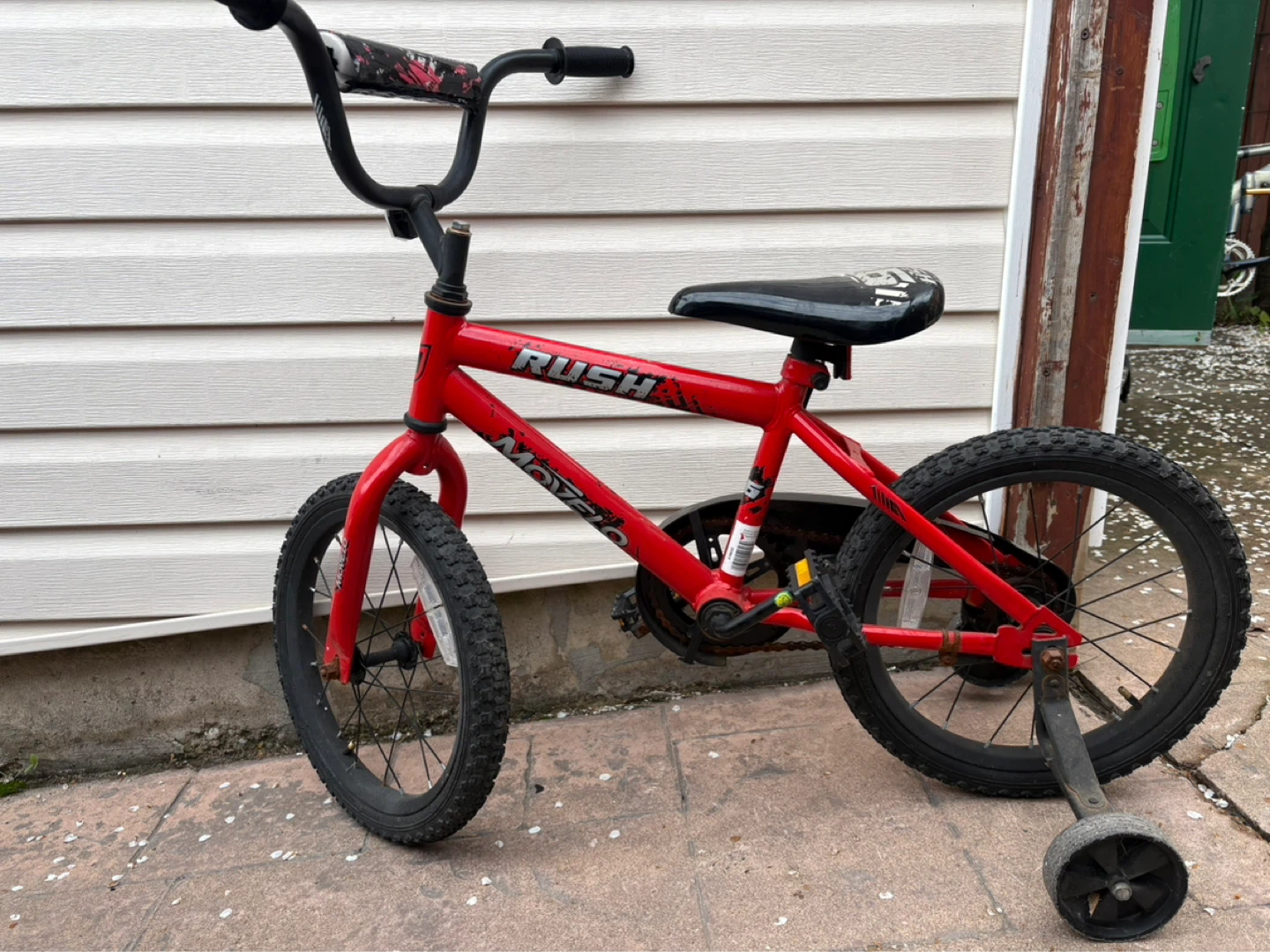 Red Movelor Rush Kids Bike - photo 2