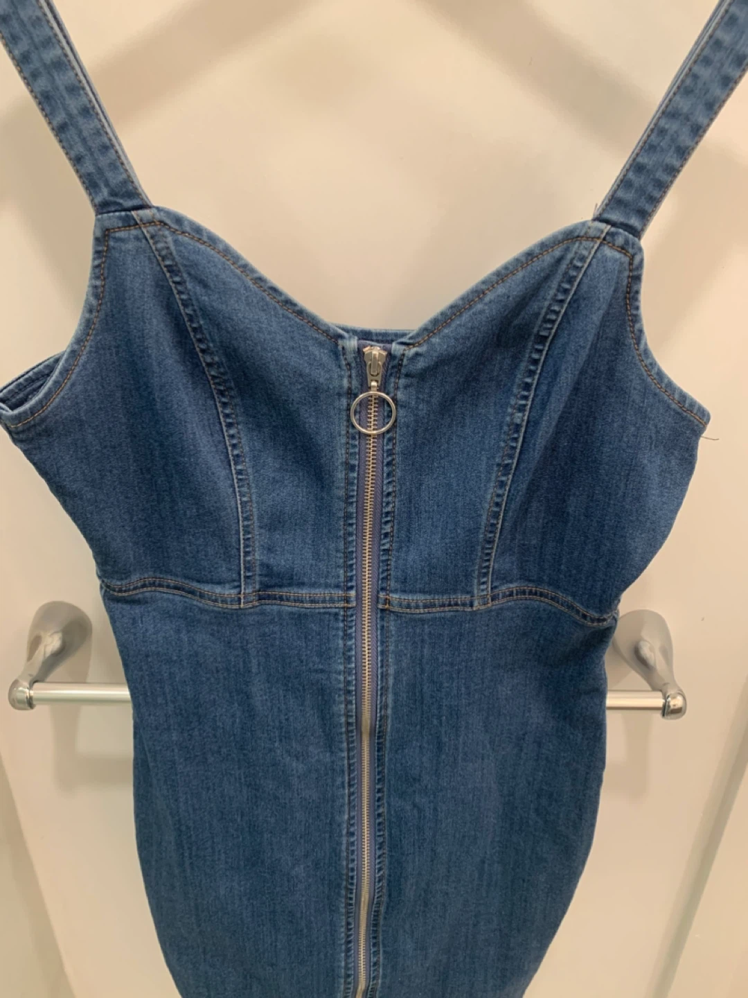 Price Firm! Guess Denim Dress with Zipper Front - Medium - photo 2
