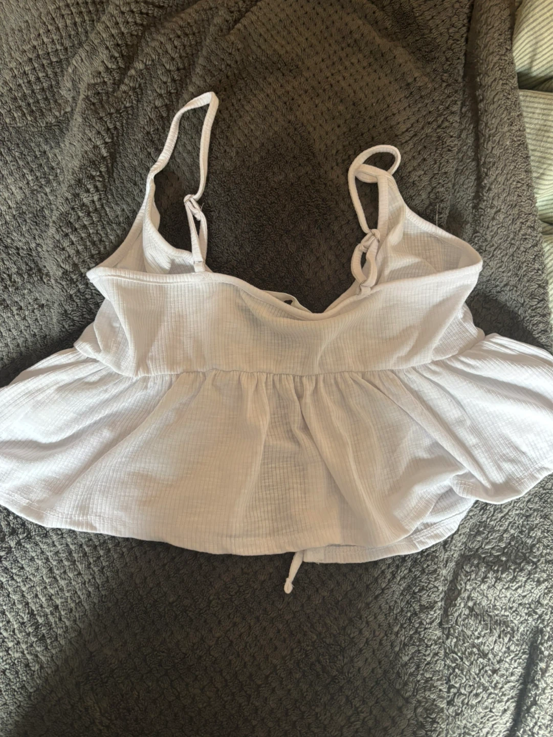 White tank top - photo 2
