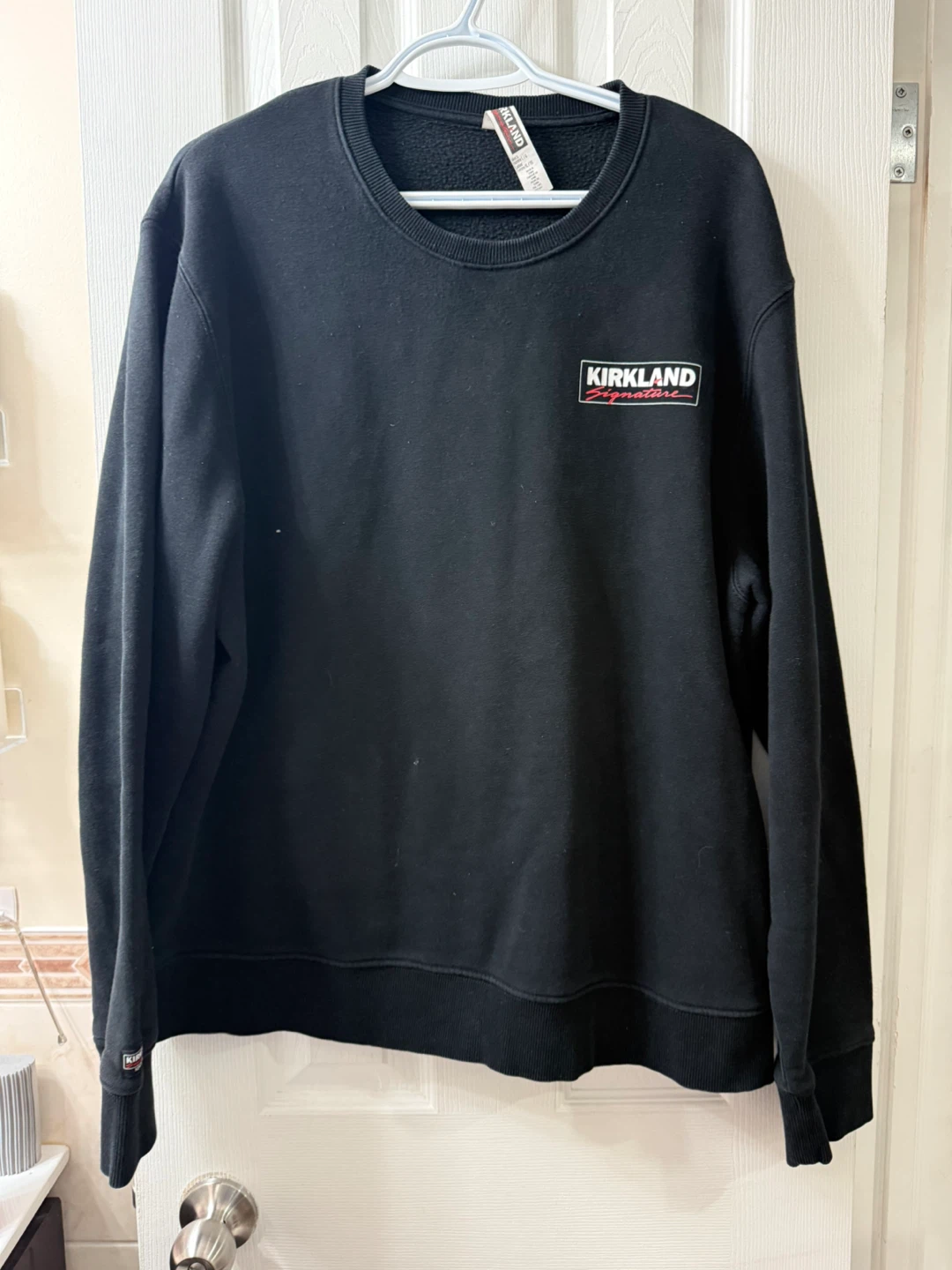 EUC Unisex Kirkland Sweater