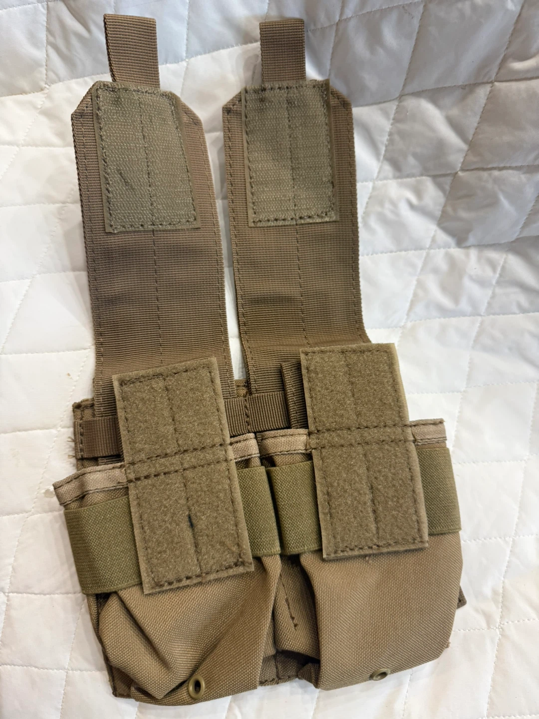 Double Retention Magazine Pouch
