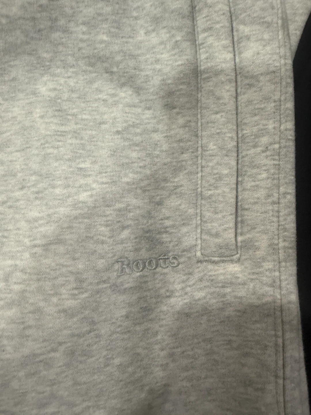 BNWOT Roots Sweatpants - photo 2
