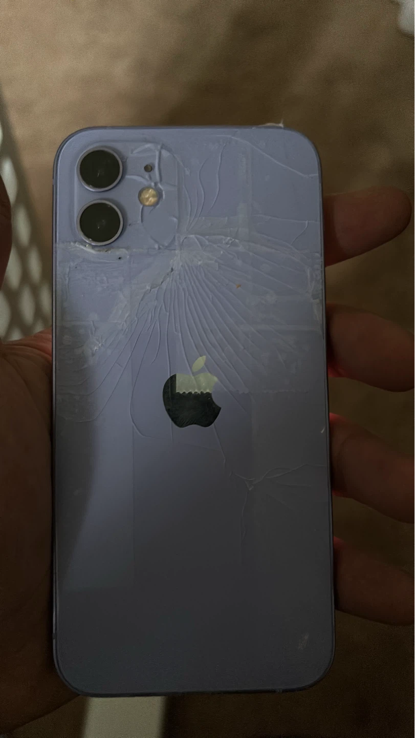 Apple iPhone 11 - Purple (Damaged)