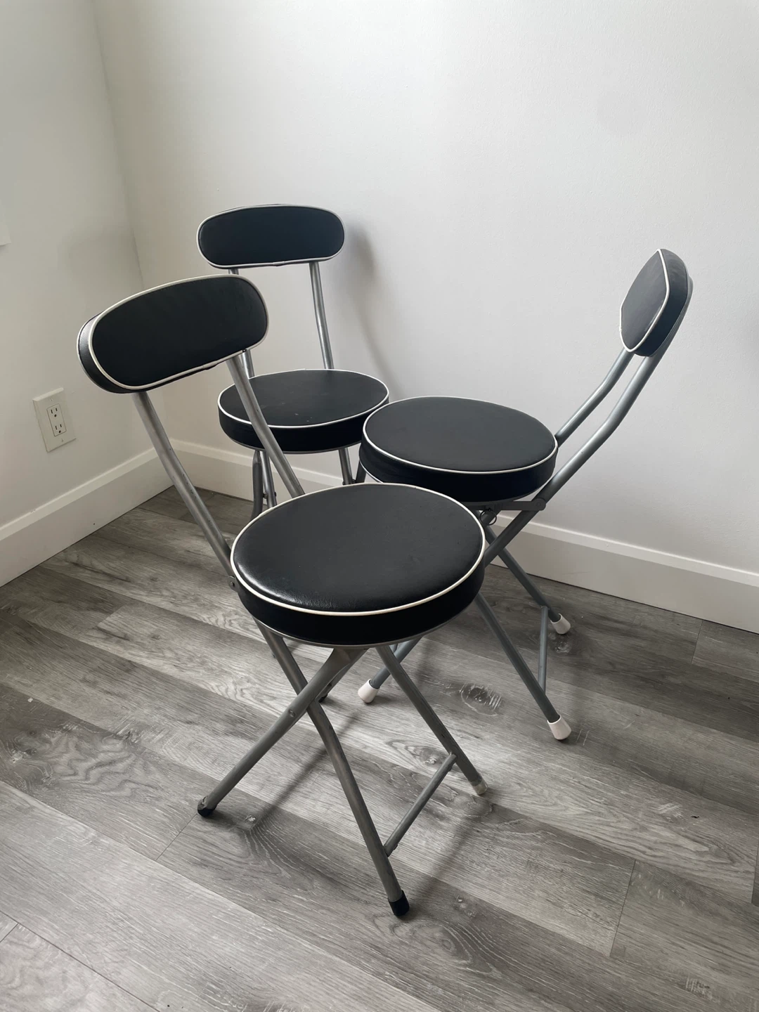 Set of 3 Black Folding Stools with Backrests - photo 2