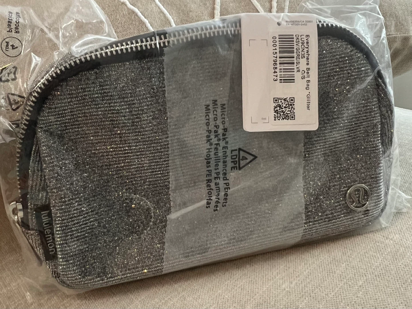 Lululemon Everywhere Belt Bag Glitter