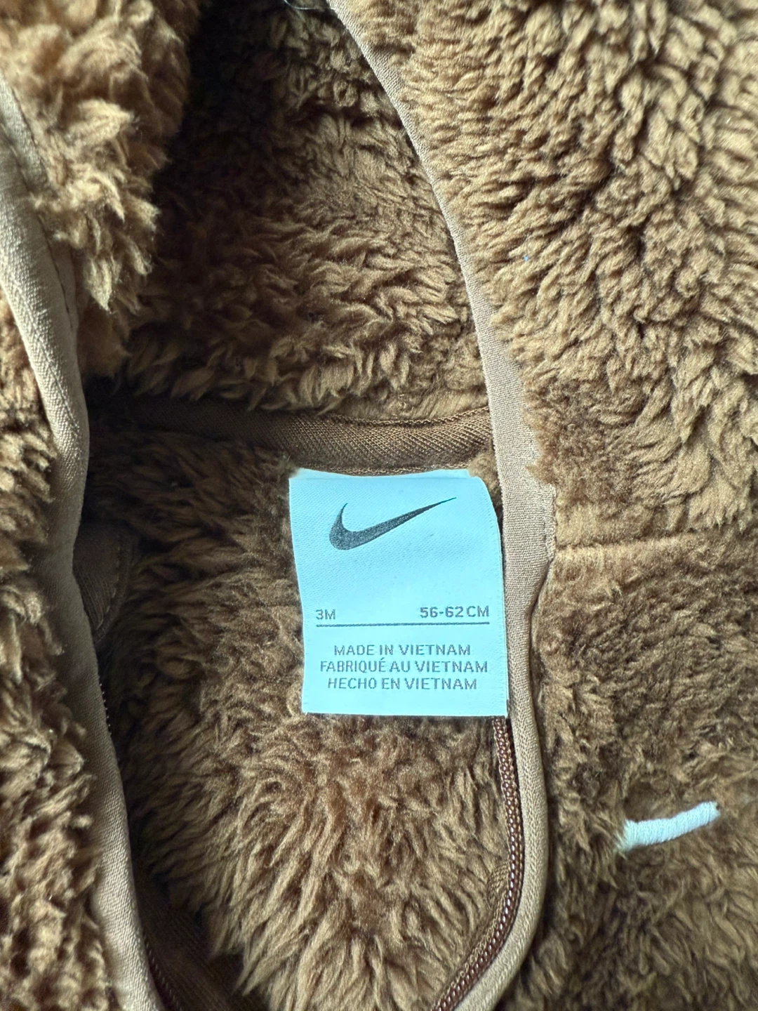 (New) Nike Baby Sherpa Fleece Bodysuit 0-3 months - photo 2