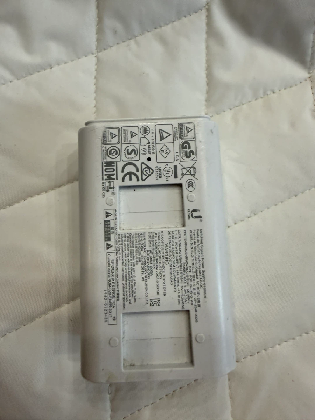 Ubiquiti 24V PoE Injector - photo 2