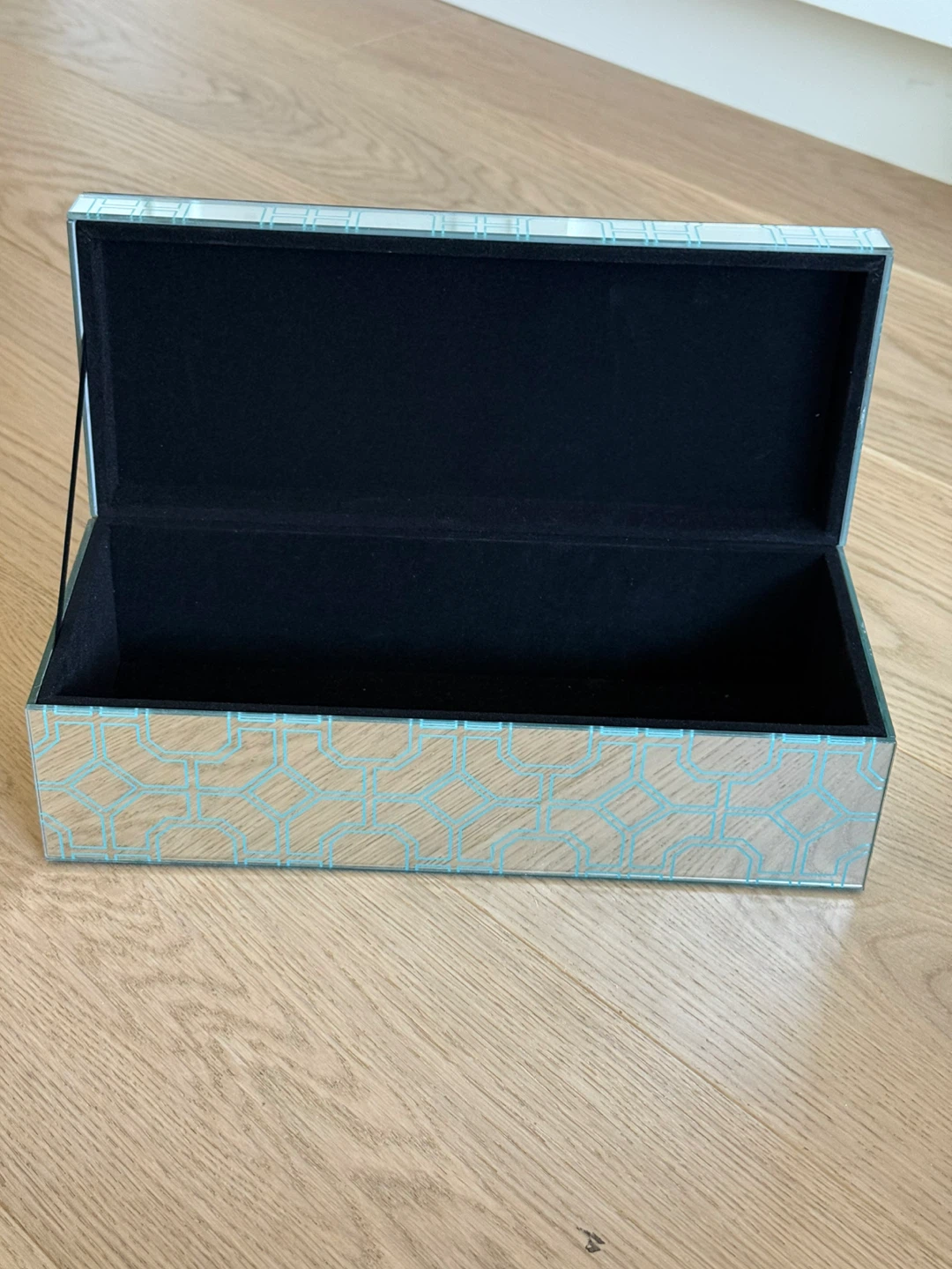 Mirrored Decorative Box - photo 2