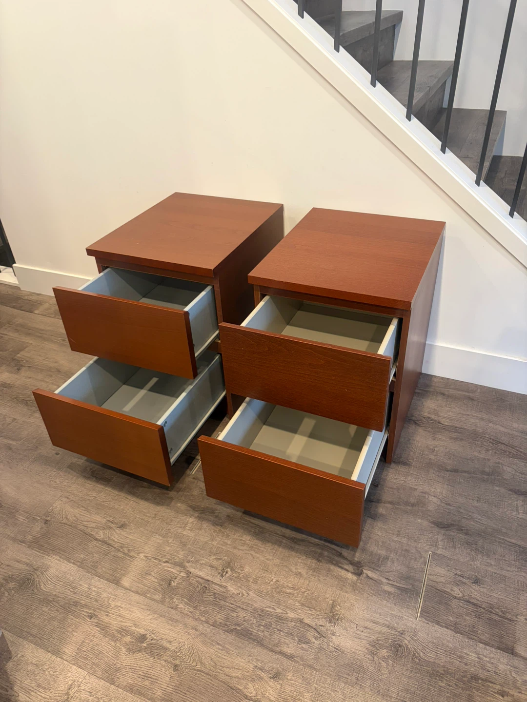 Pair of IKEA MALM nightstands brown - photo 2
