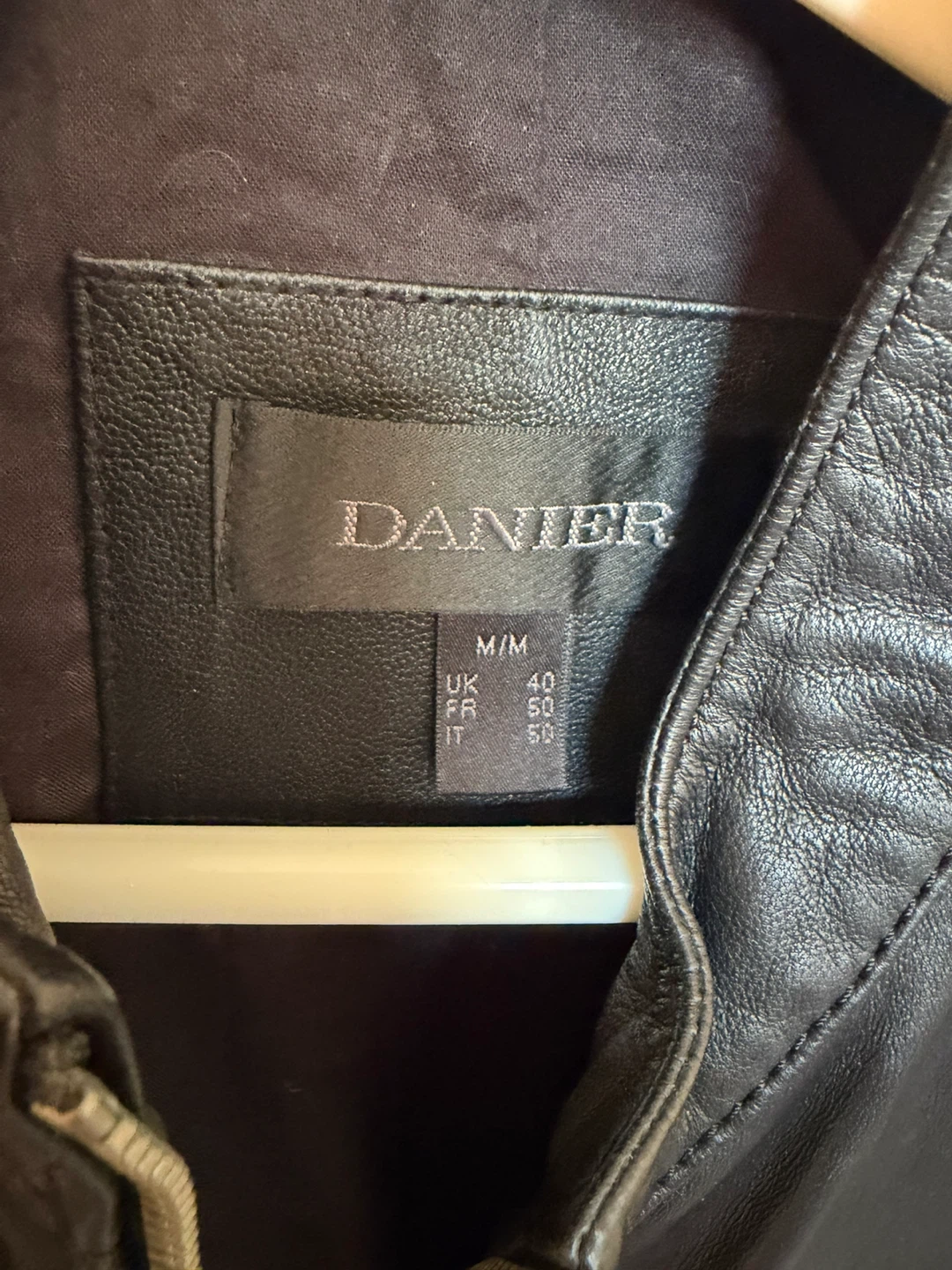 Danier Leather Jacket M/M
