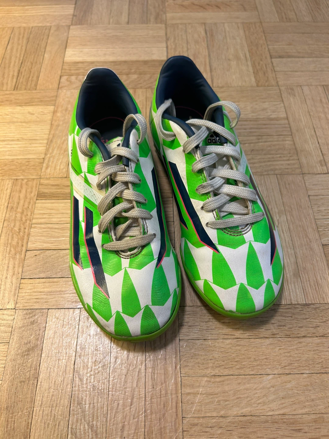 Adidas Turf Soccer Cleats - Preschool Size 13 - photo 3