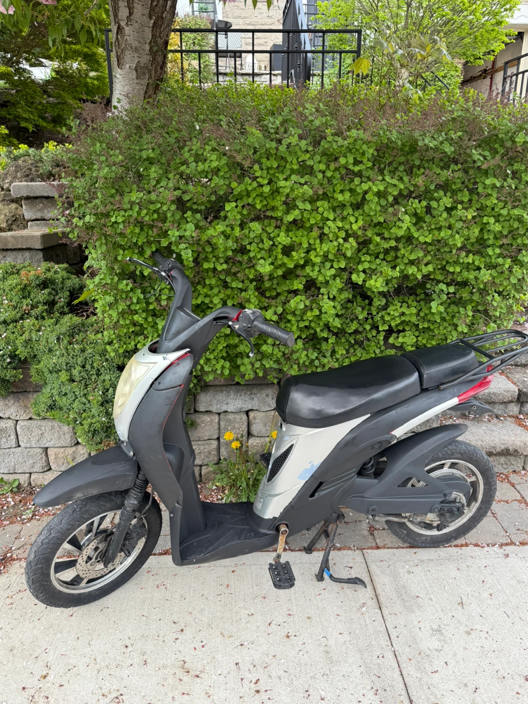Amego E-Breeze Electric Scooter - photo 3