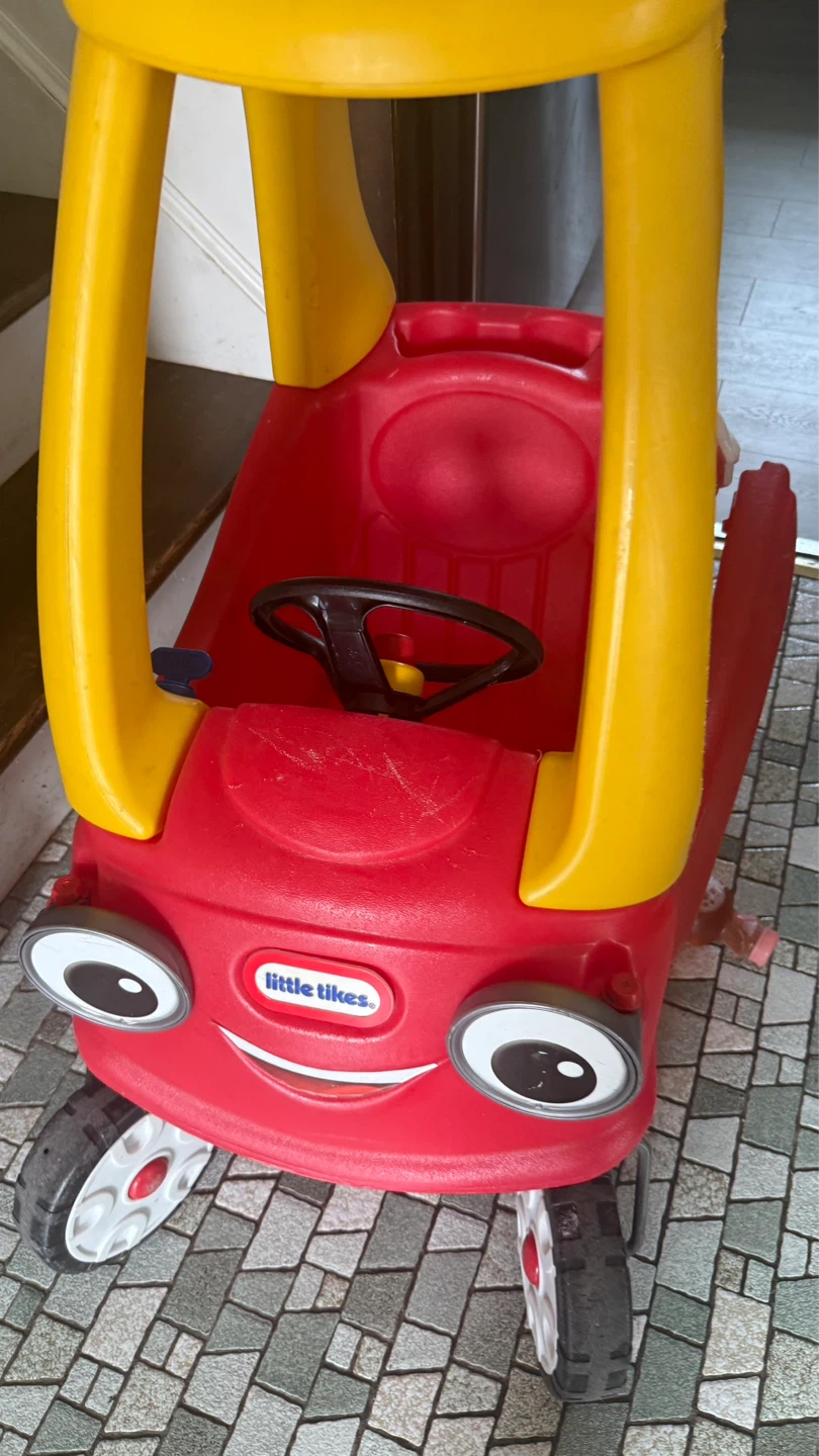 Little Tikes Cozy Coupe - Red & Yellow - photo 2