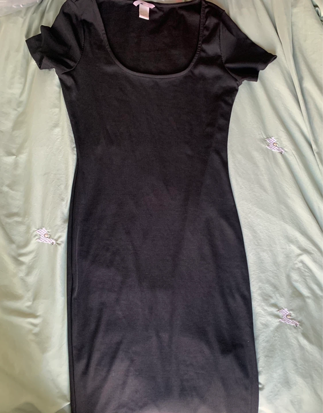 Black Ribbed Short Sleeve Midi Dress