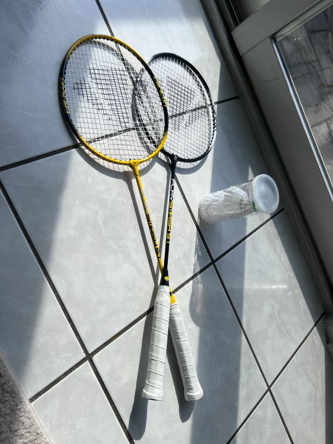 Play Badminton SMASH 5T Badminton Rackets and Shuttlecocks - photo 4