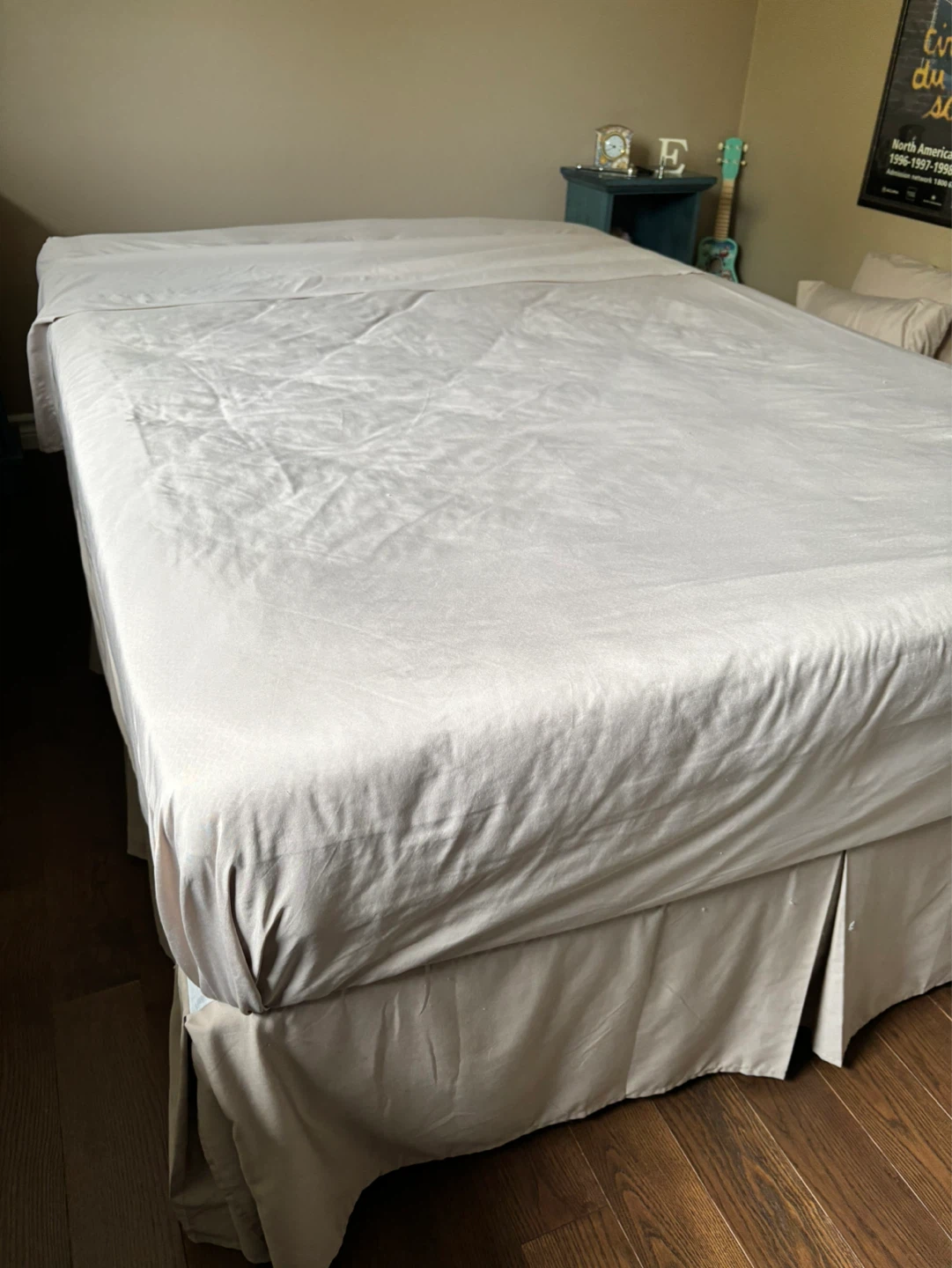 Double /Full bed set  “loads”  included!!!! - photo 3